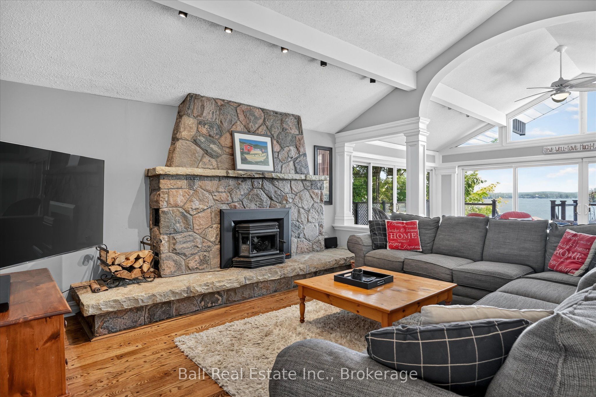 150 Hall Drive Property Photo 10