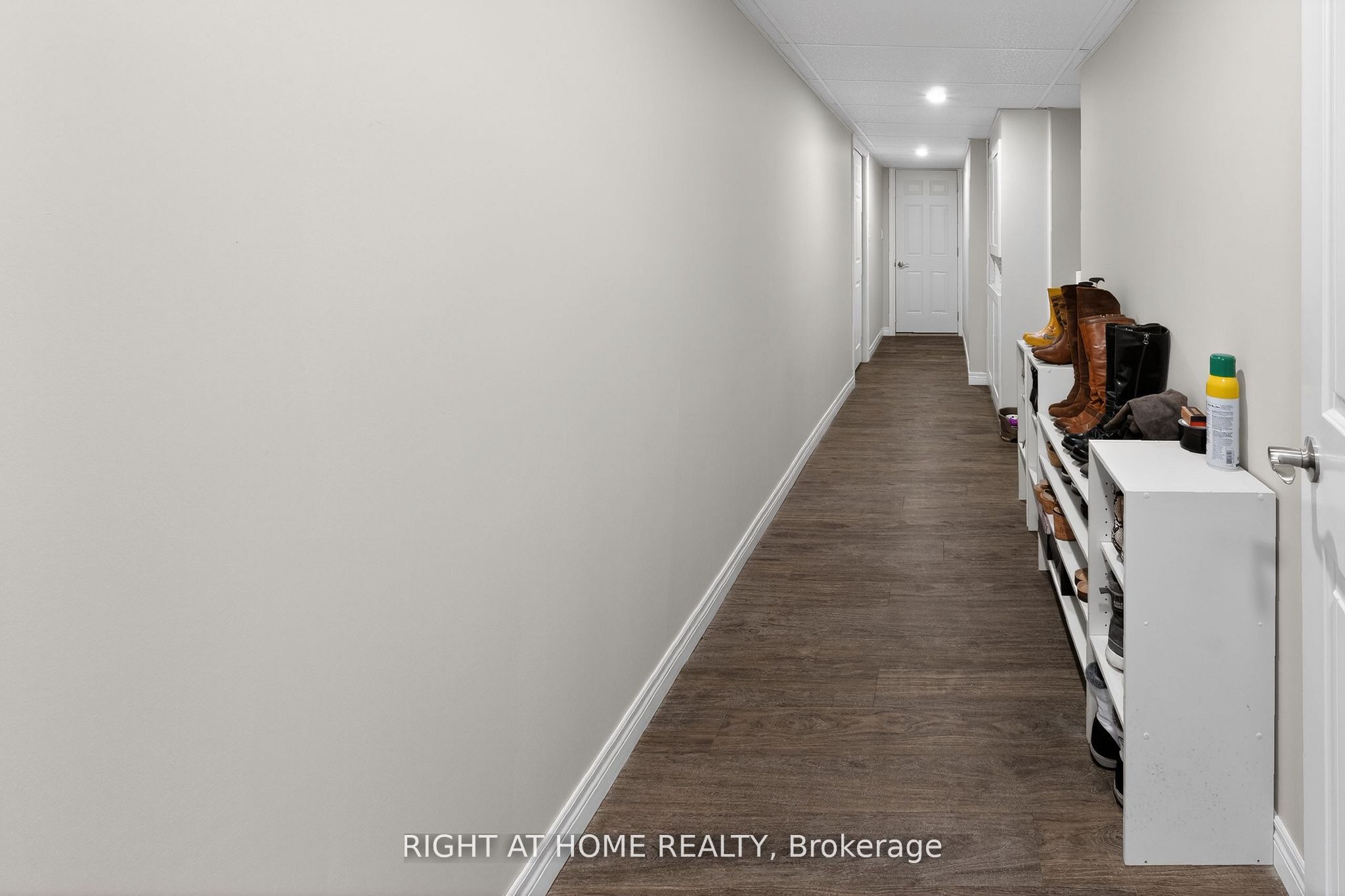 190 Emery Street Property Photo 33