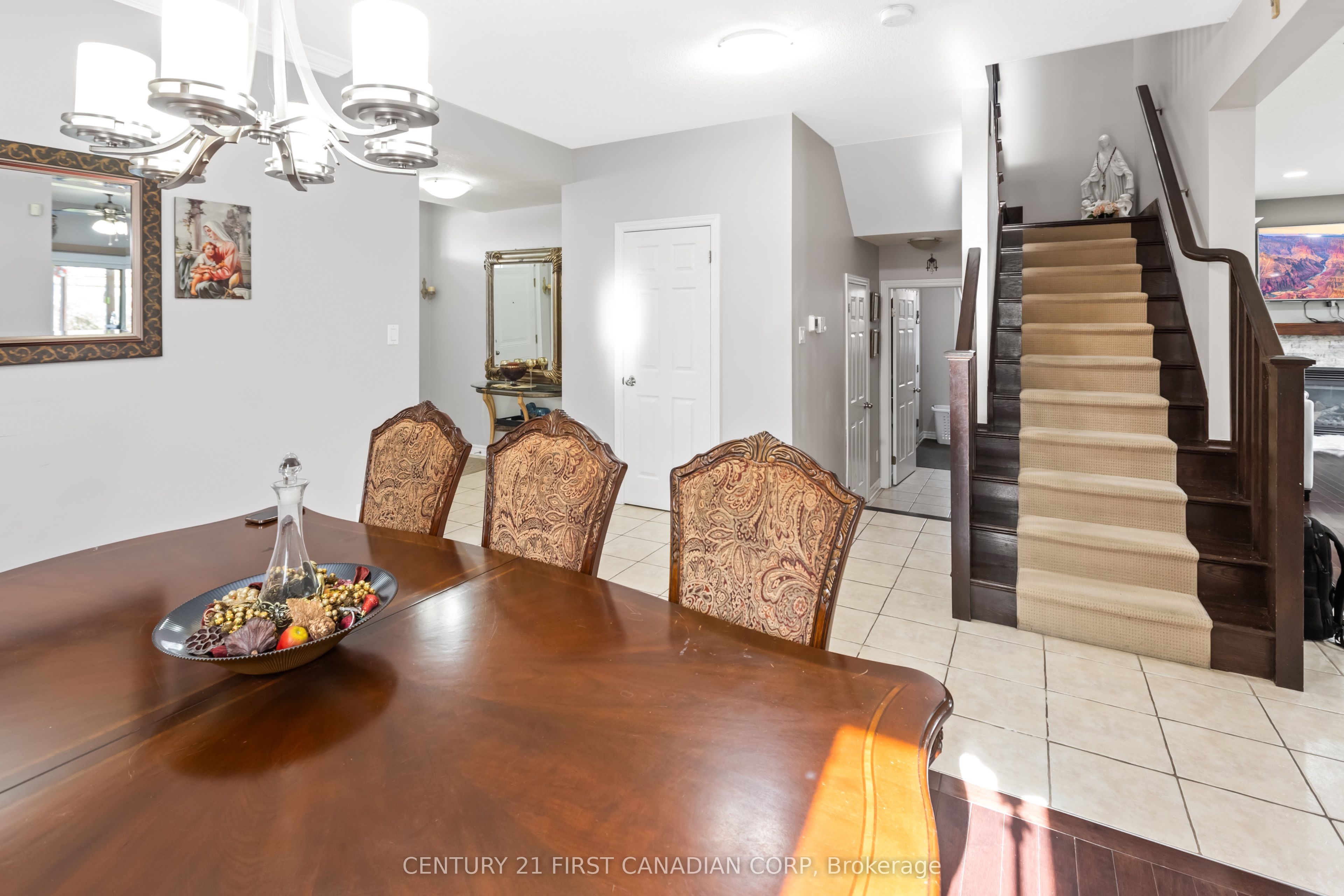 1479 Sandpiper Drive E Property Photo 13