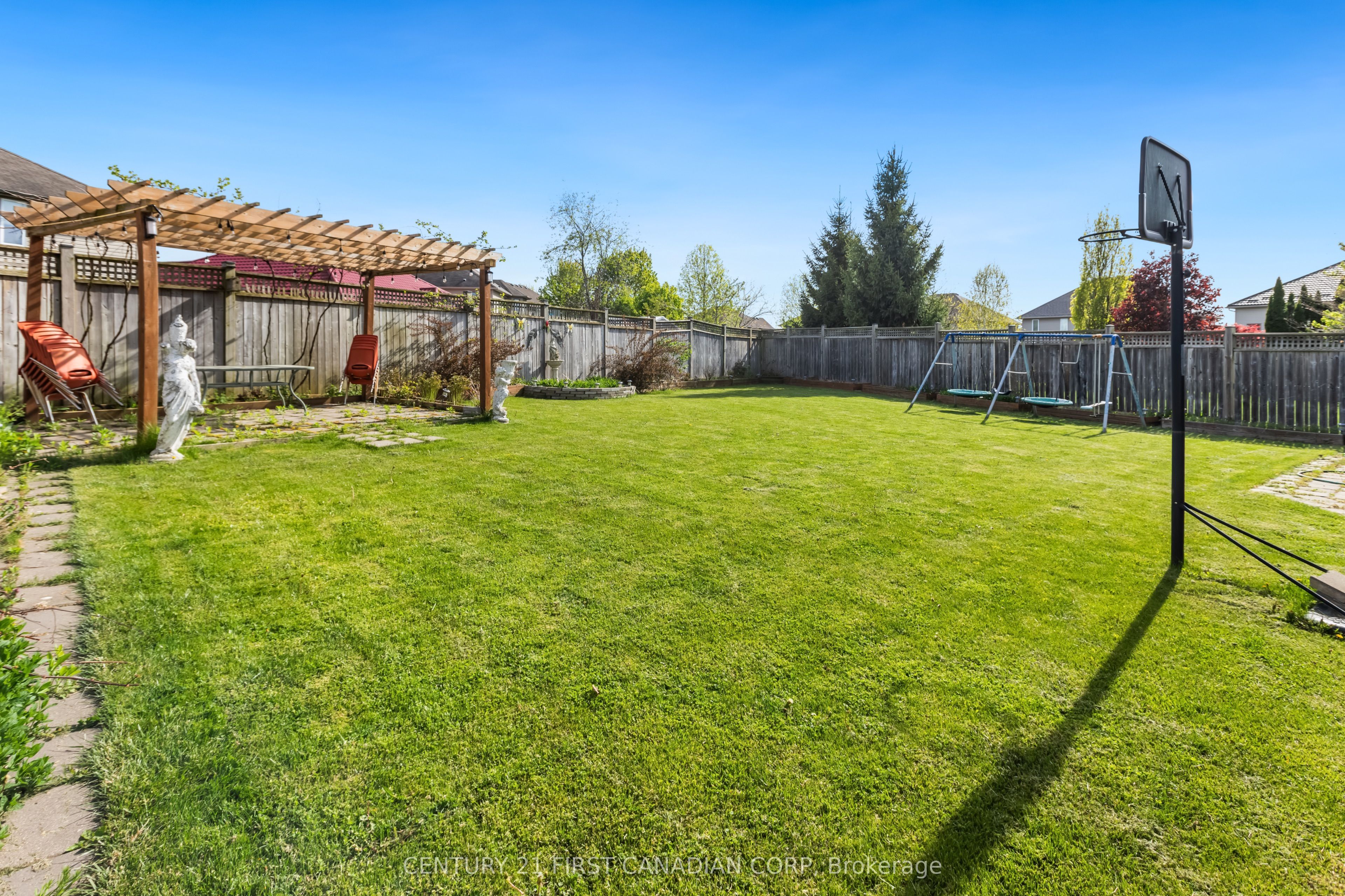 1479 Sandpiper Drive E Property Photo 33
