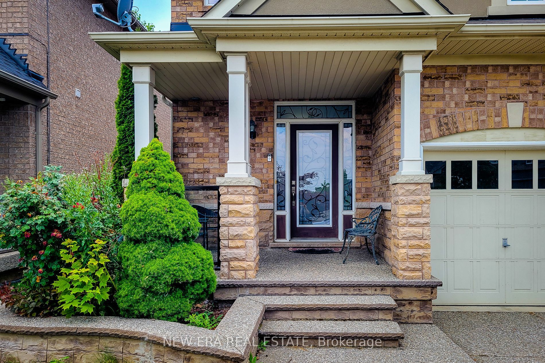 128 Montreal Circle Property Photo 9