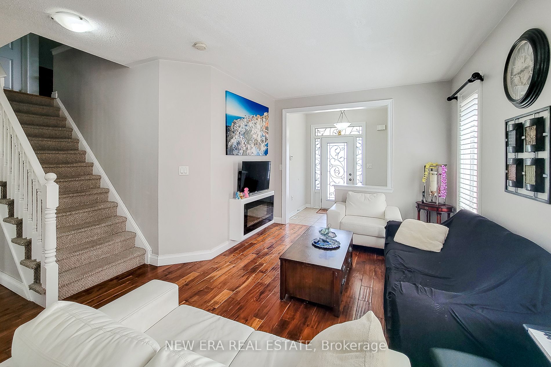 128 Montreal Circle Property Photo 13