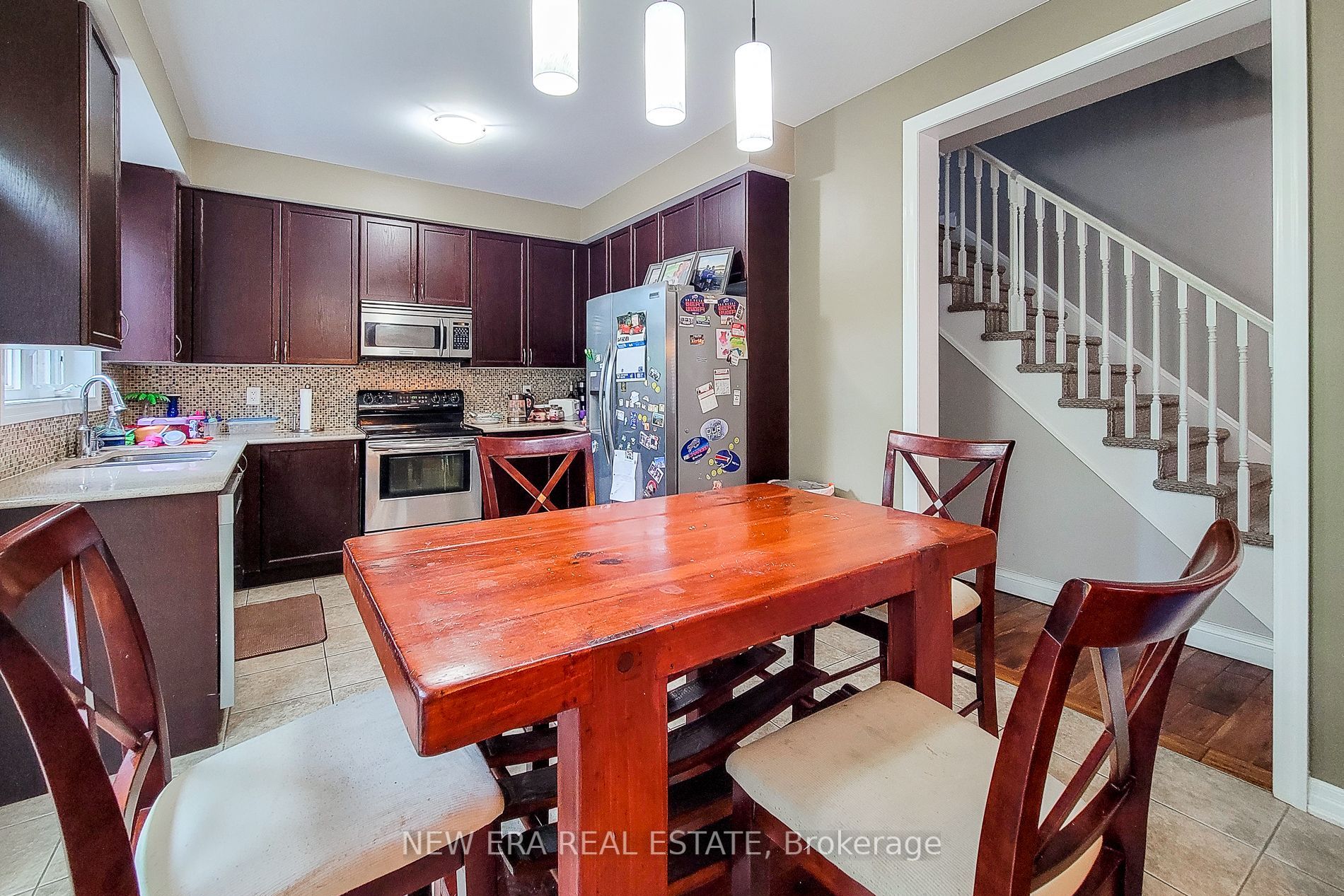 128 Montreal Circle Property Photo 18