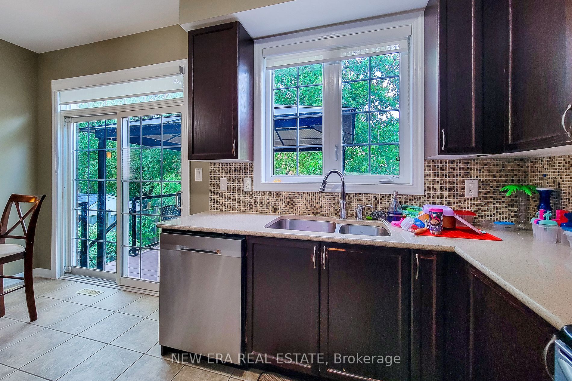 128 Montreal Circle Property Photo 20