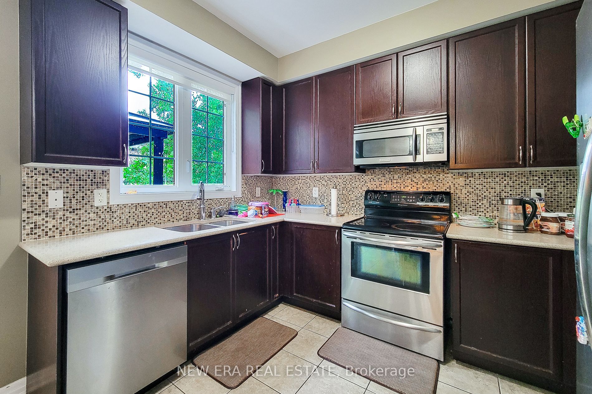 128 Montreal Circle Property Photo 21