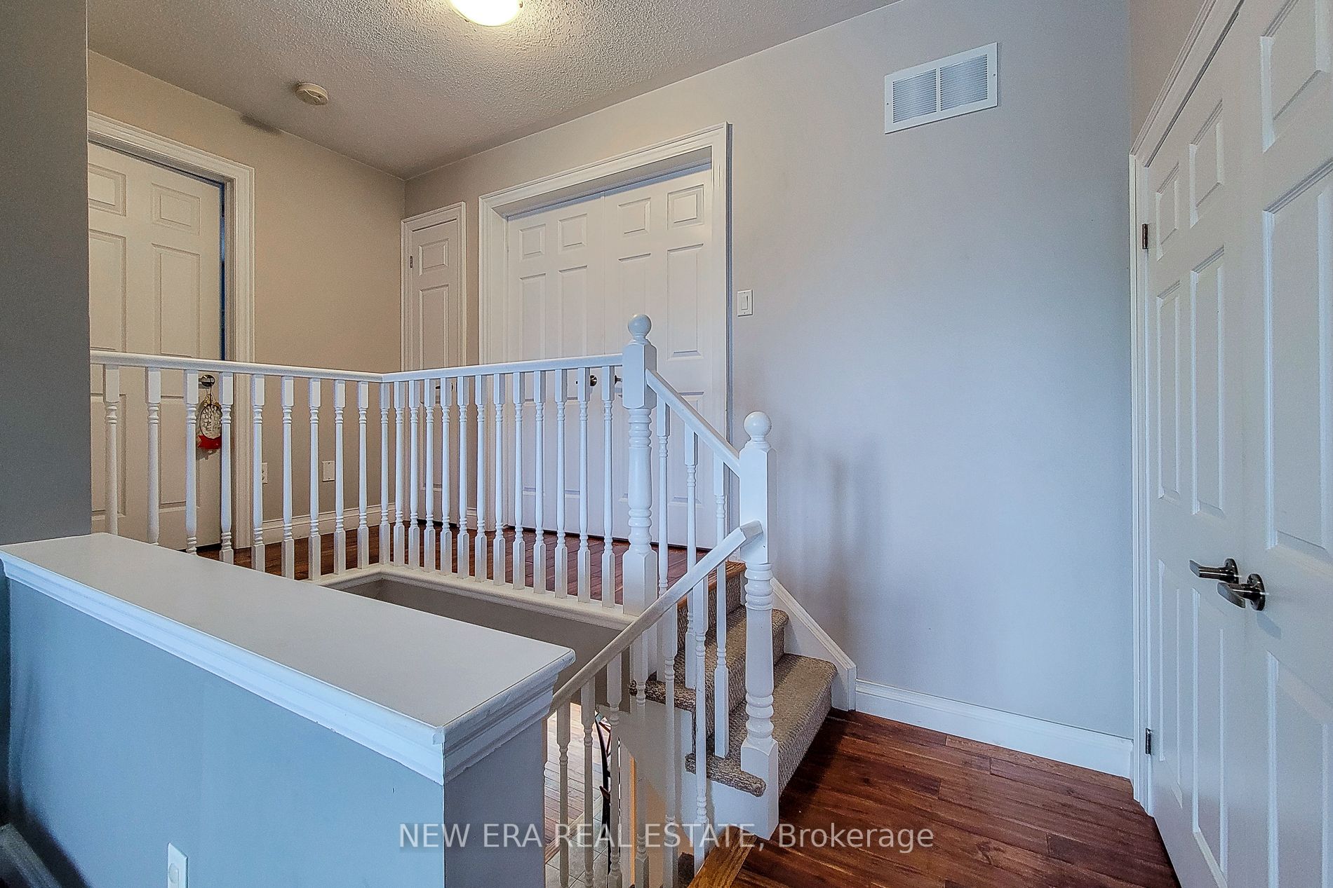 128 Montreal Circle Property Photo 27