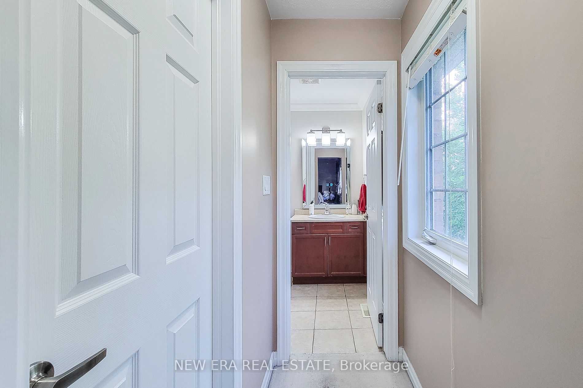 128 Montreal Circle Property Photo 29