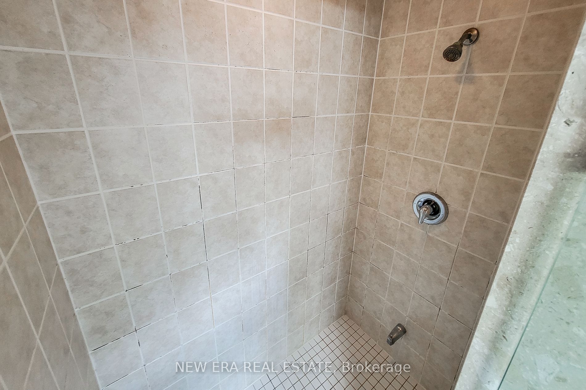 128 Montreal Circle Property Photo 31