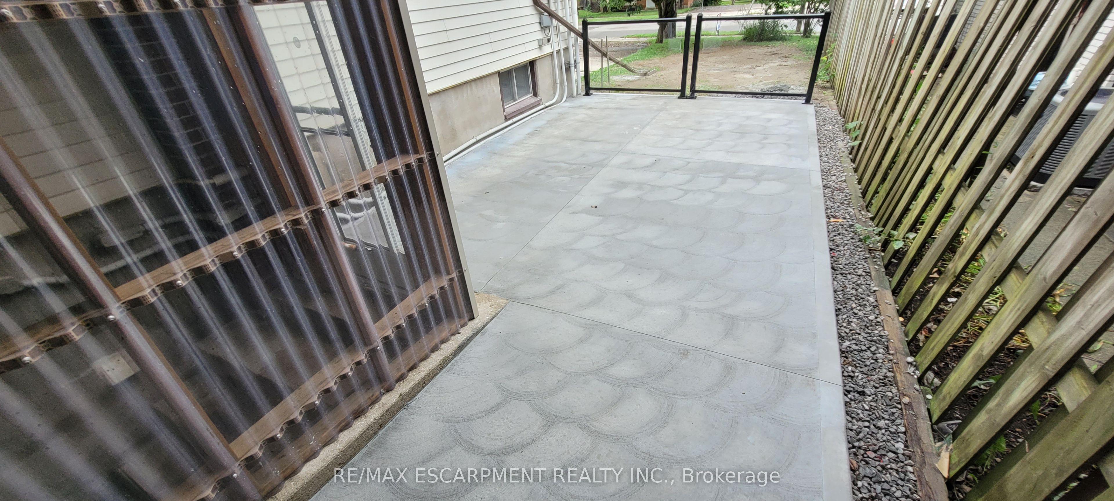 98 Limeridge Road E Lower Level Property Photo 27