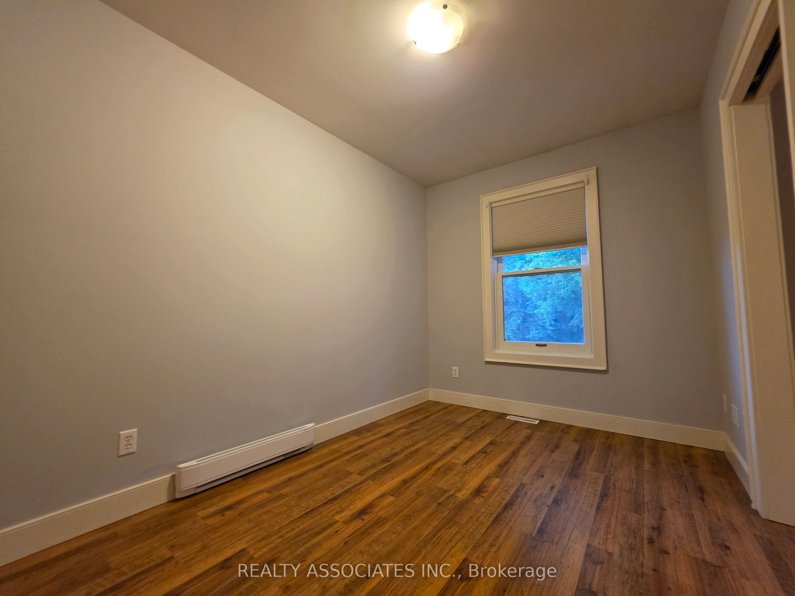 486289 30th Side Road Property Photo 43