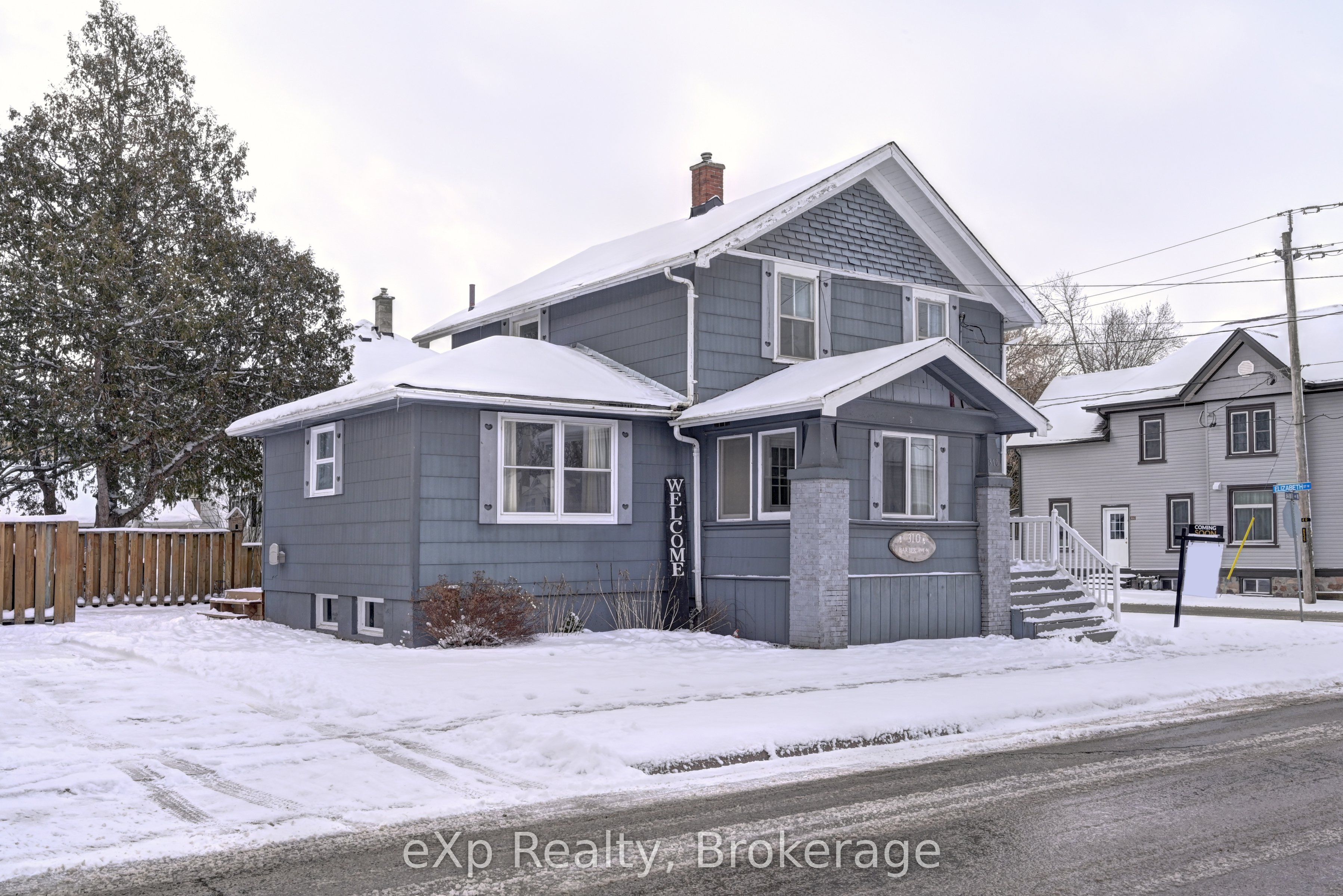 310 BARBER Avenue N
