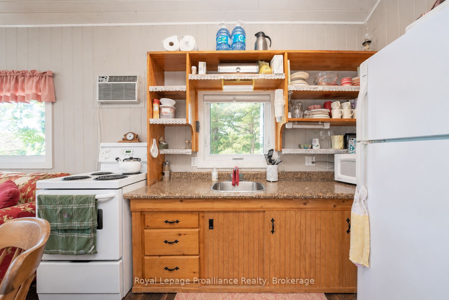 1117b Twin Pine Lane Property Photo 18