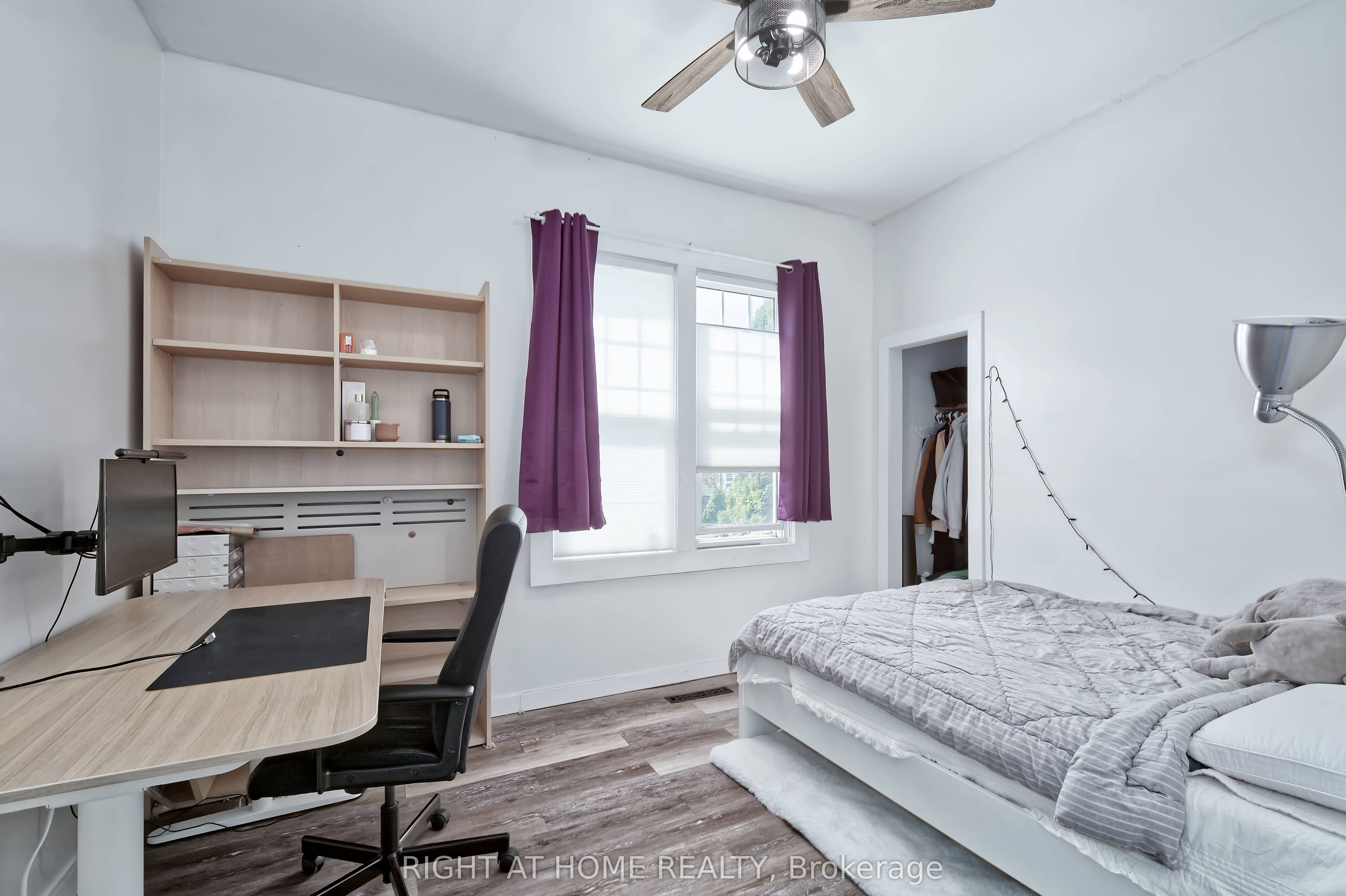 10 Pegler Street Property Photo 14