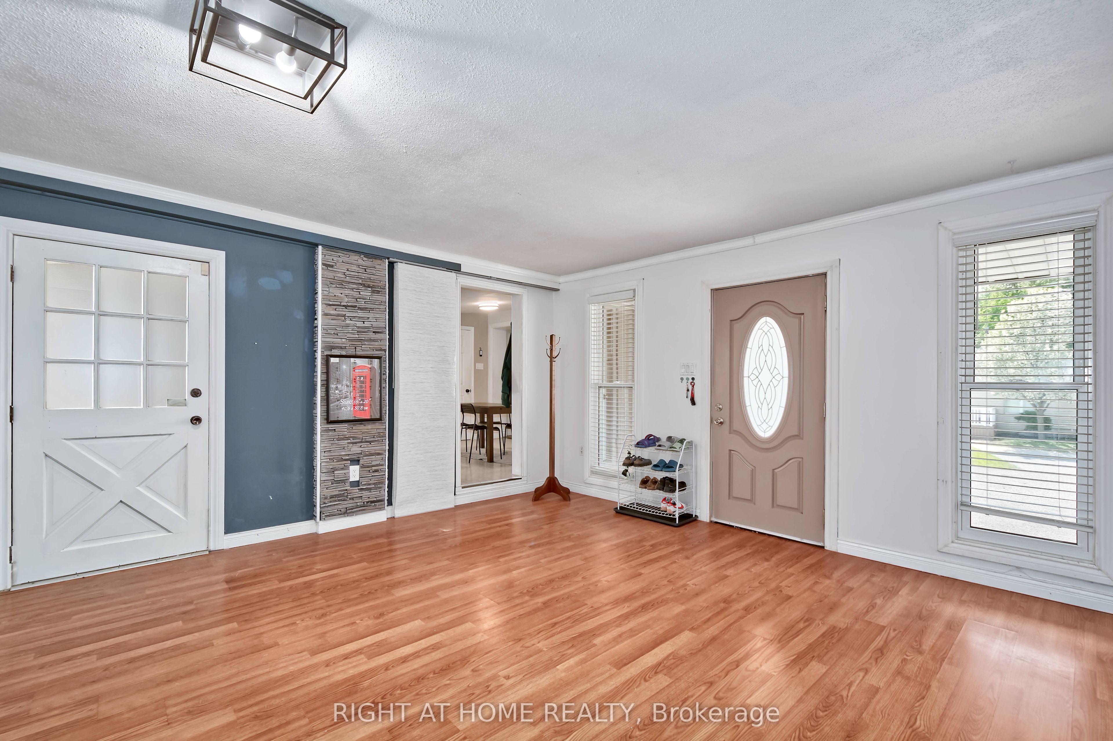 10 Pegler Street Property Photo 25