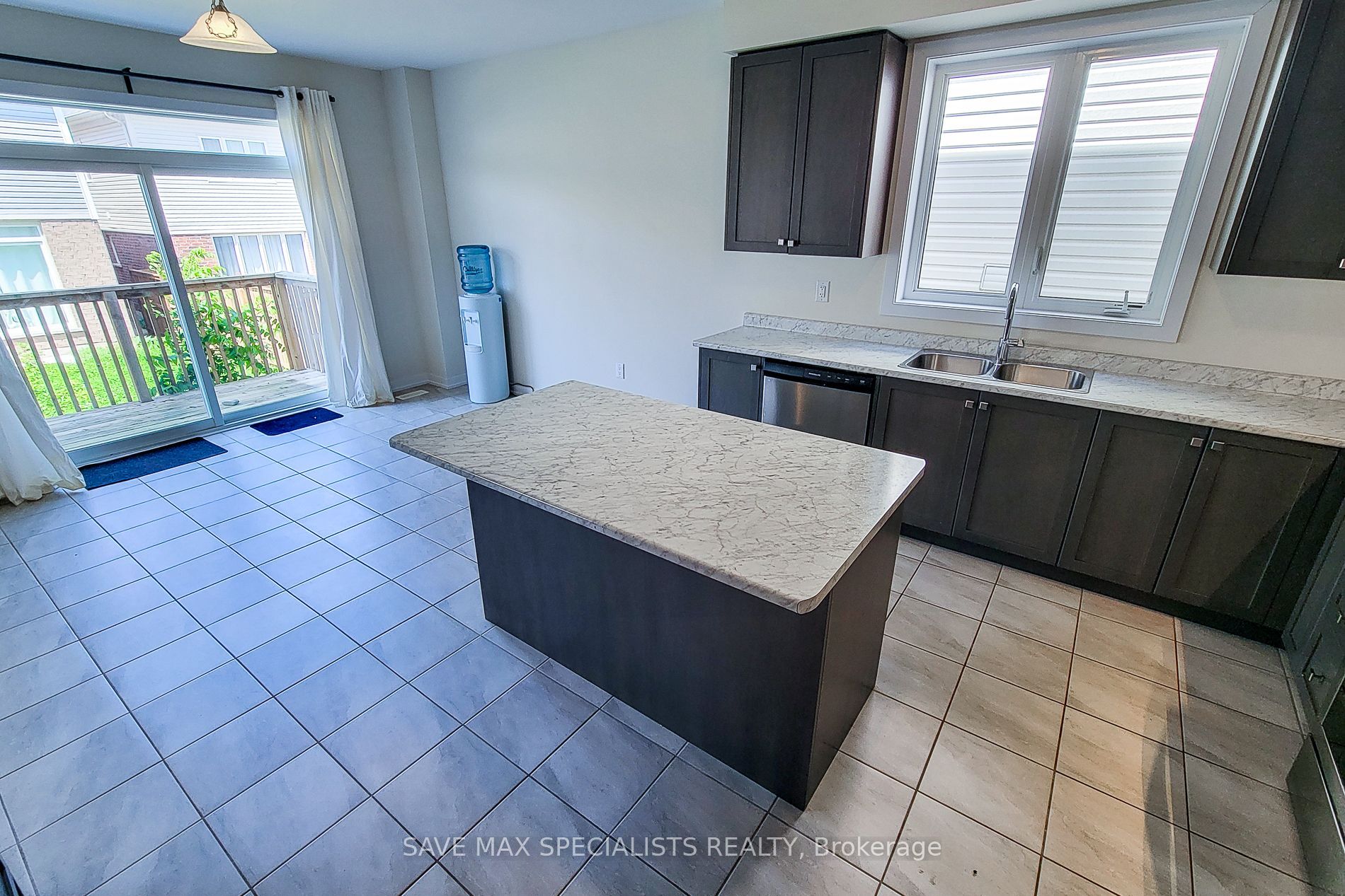16 Beatty Avenue Property Photo 14