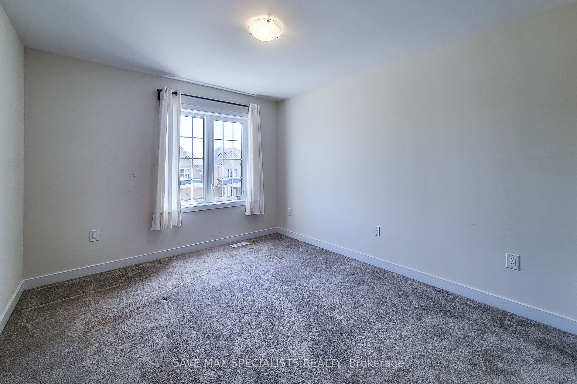 16 Beatty Avenue Property Photo 40