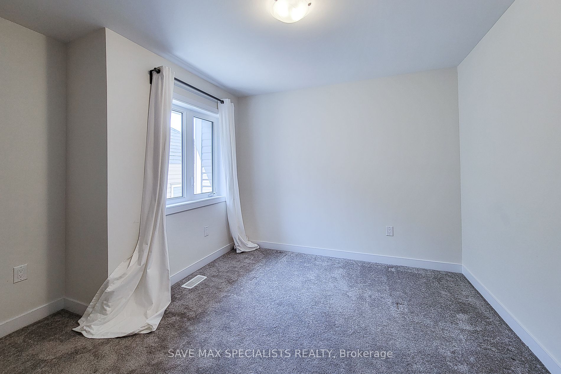 16 Beatty Avenue Property Photo 46