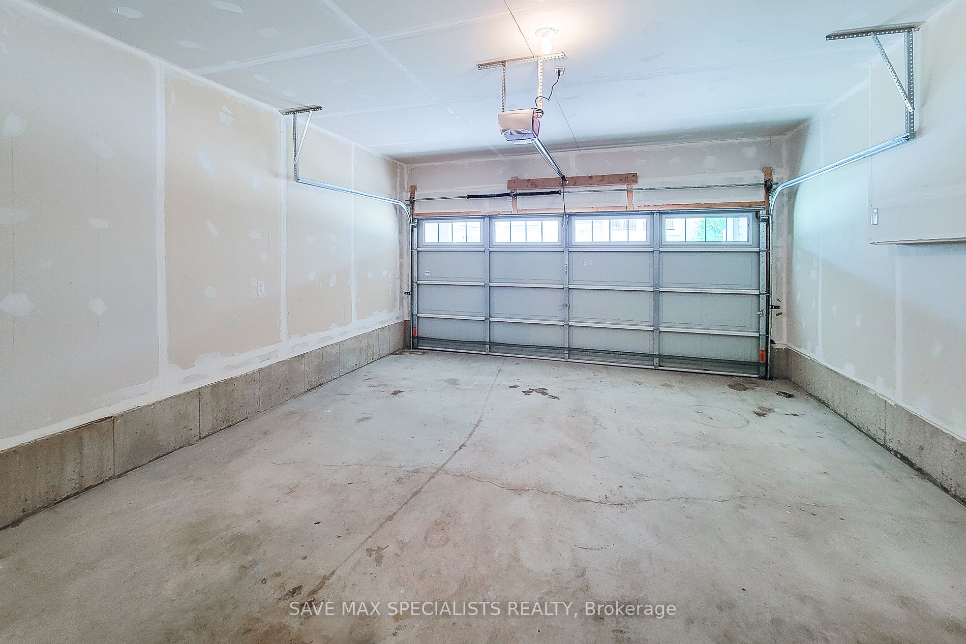 16 Beatty Avenue Property Photo 50