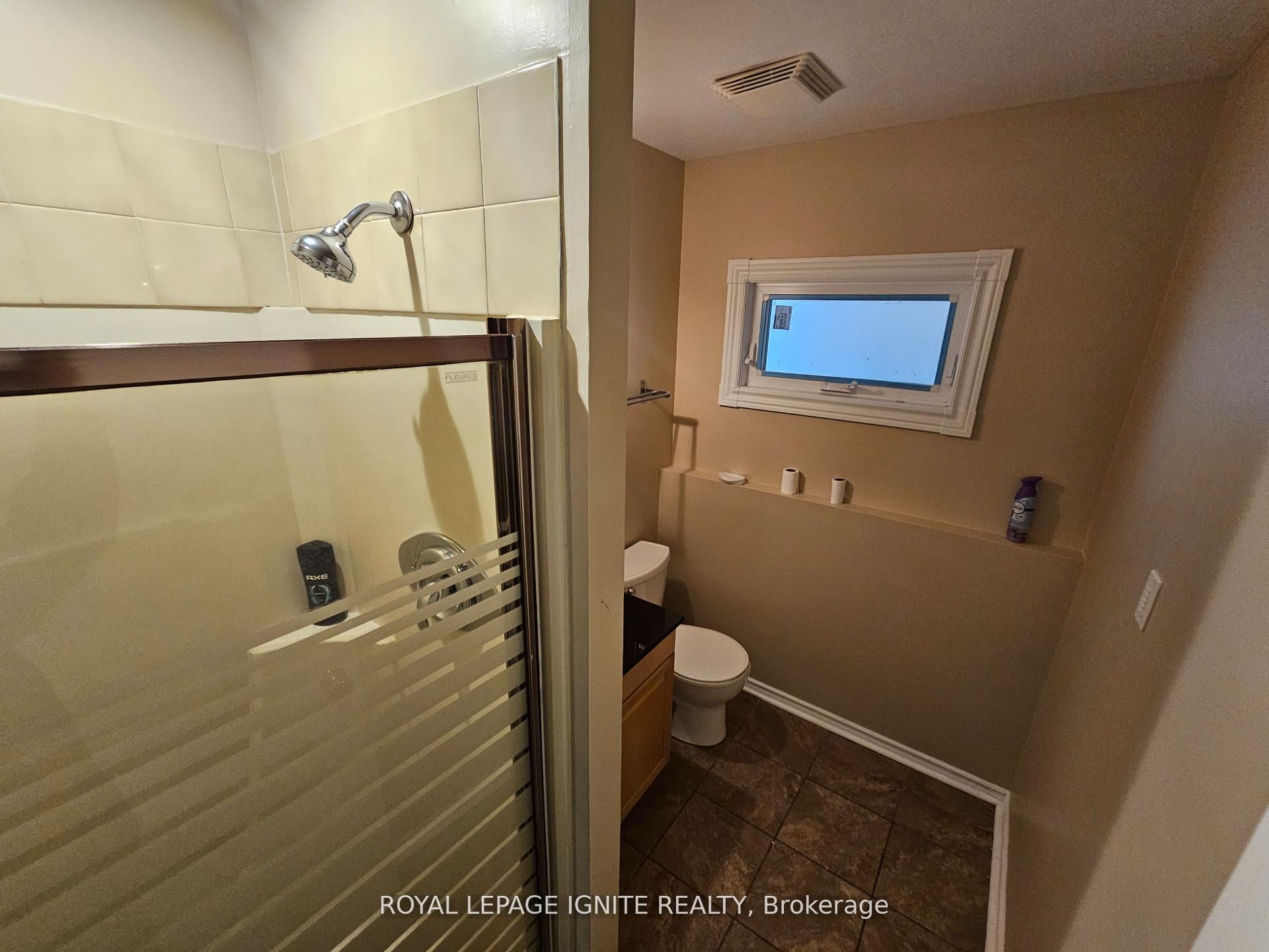 253 Woodland Drive N Property Photo 10