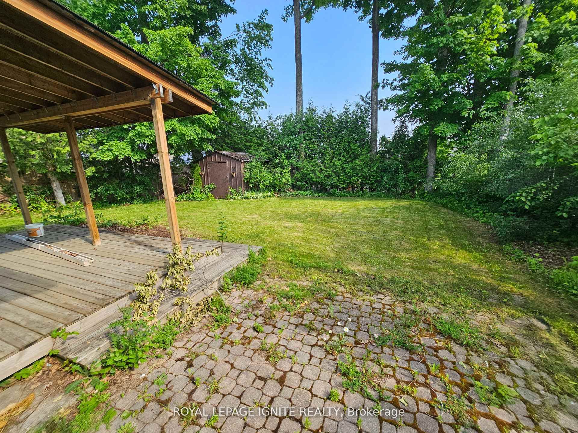 253 Woodland Drive N Property Photo 24