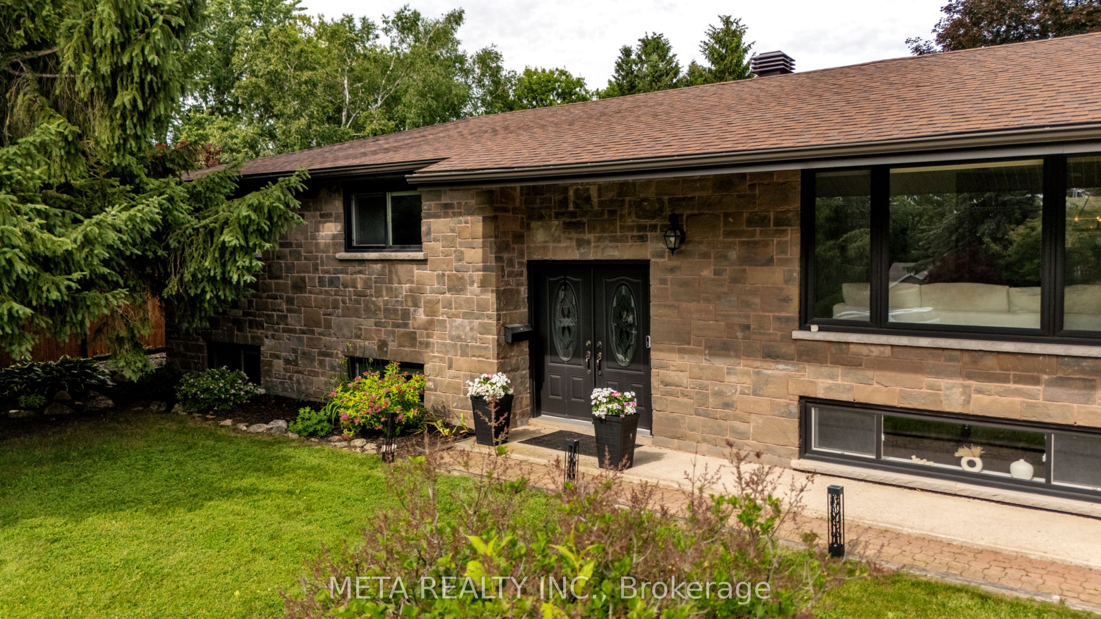 3 Randy Avenue Property Photo 3