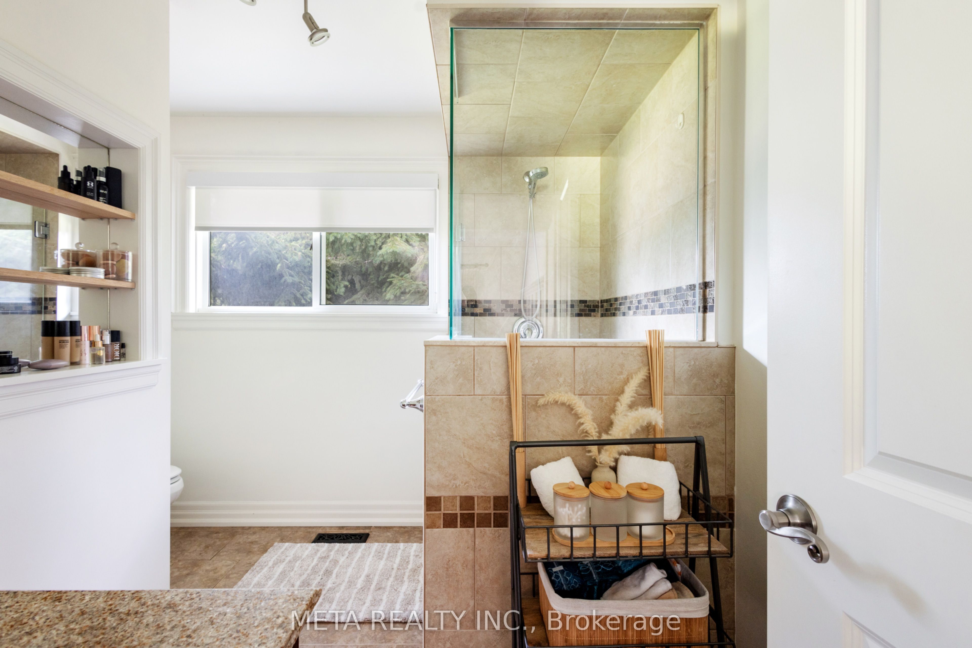 3 Randy Avenue Property Photo 21