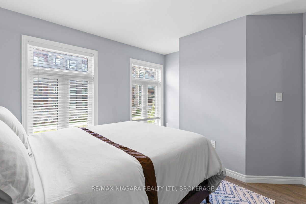 153 Summersides Boulevard Property Photo 15