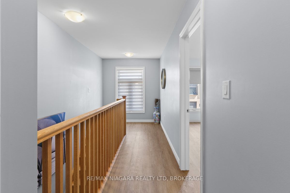 153 Summersides Boulevard Property Photo 17