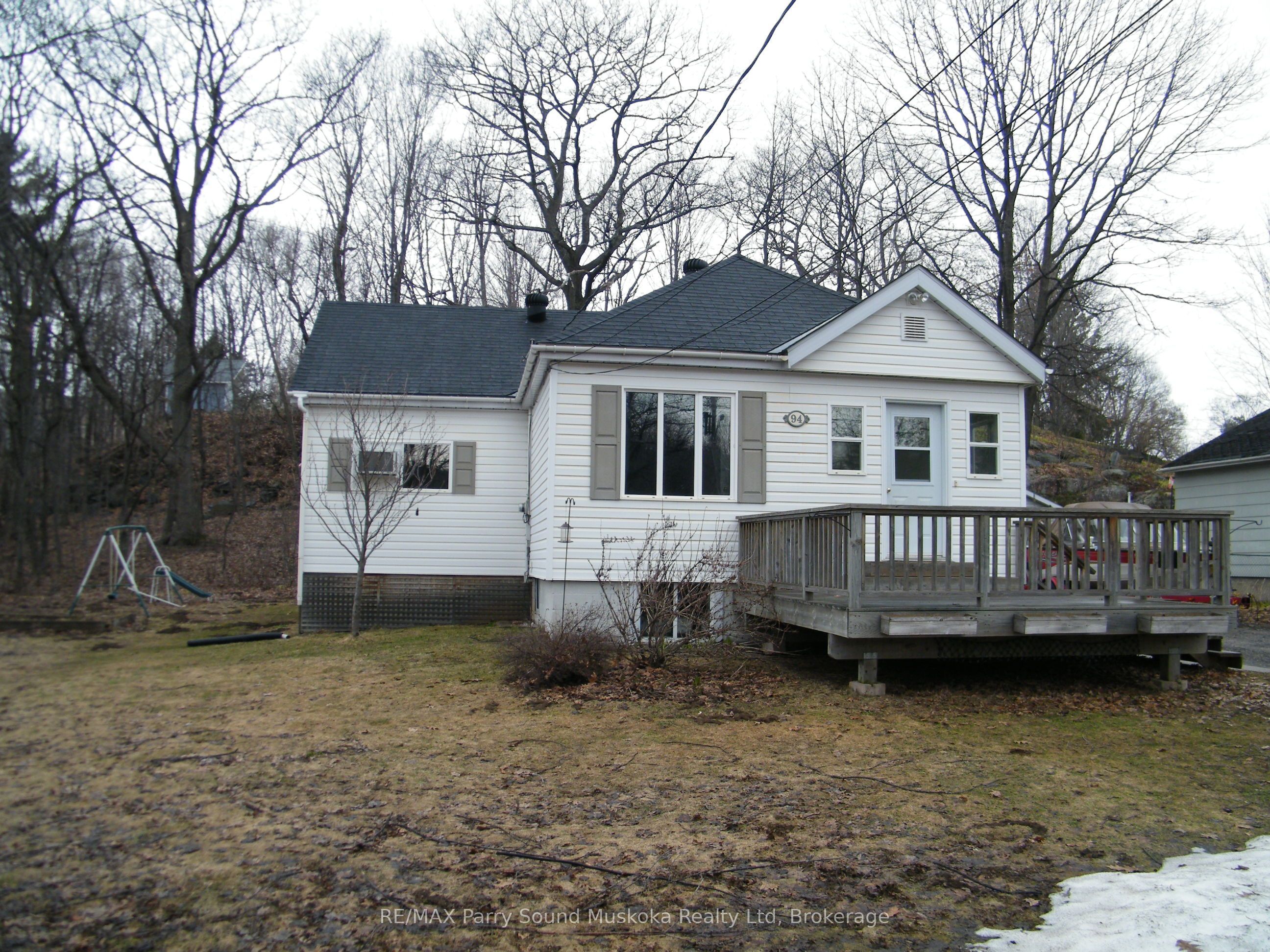 94 William Street Property Photo 3