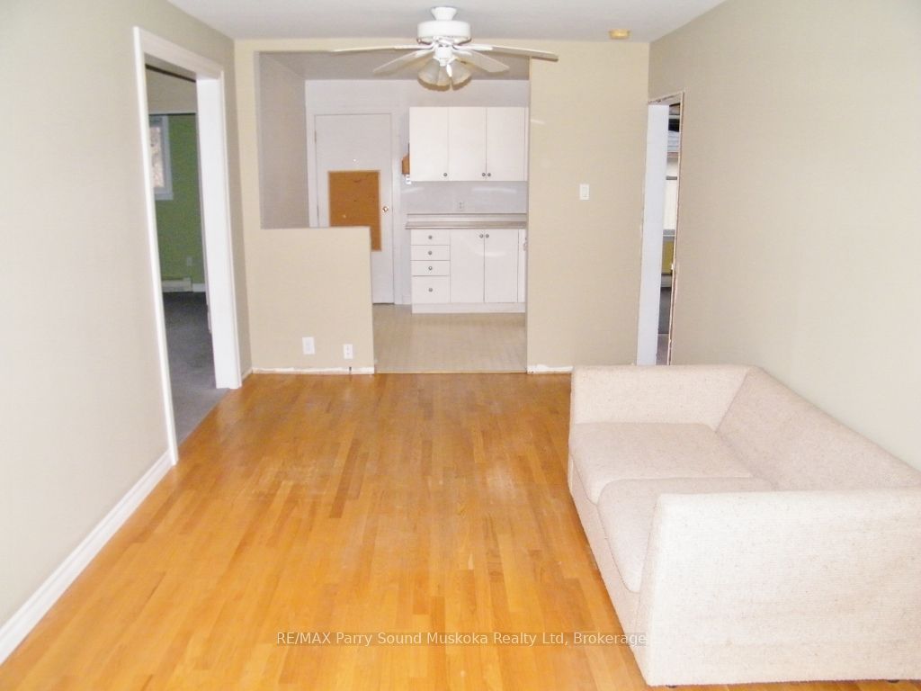 94 William Street Property Photo 6