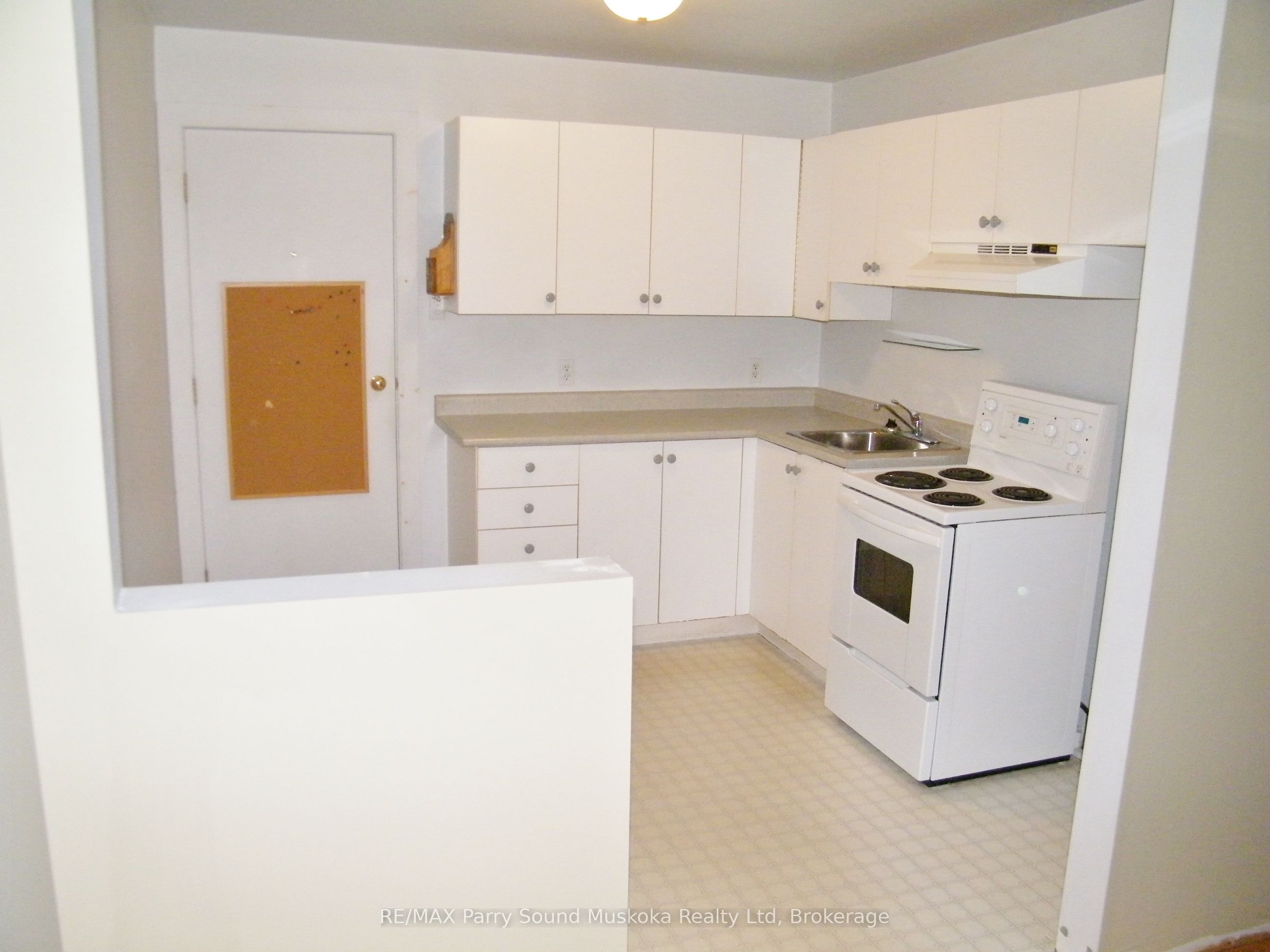 94 William Street Property Photo 7