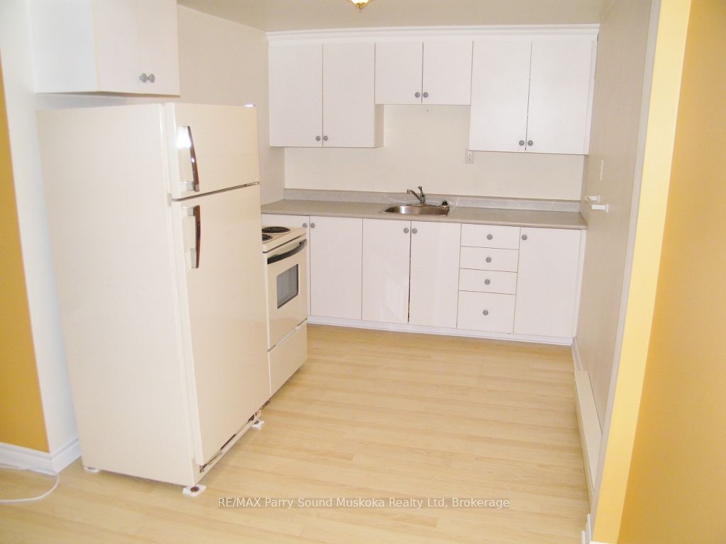 94 William Street Property Photo 18
