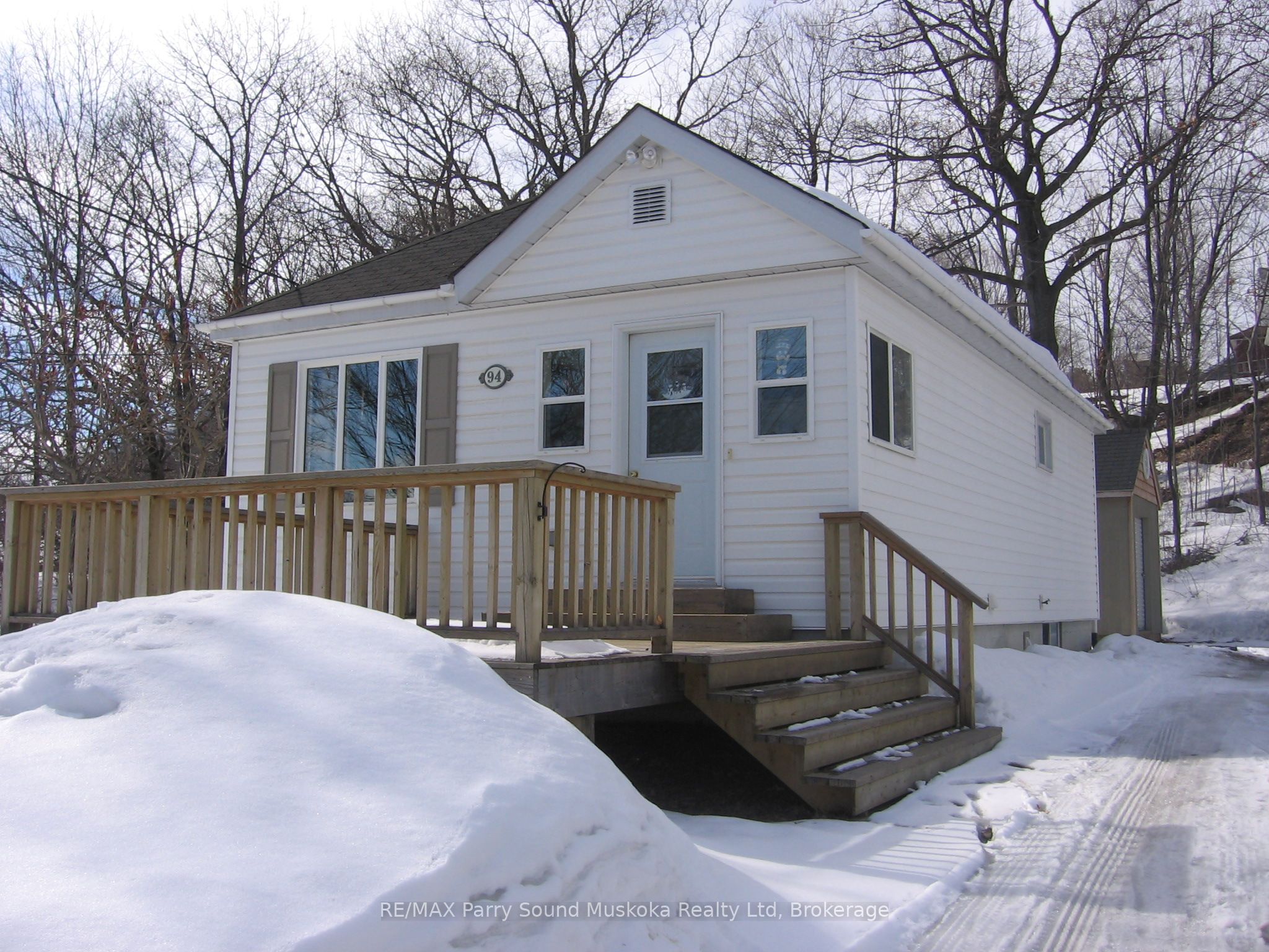 94 William Street Property Photo 23