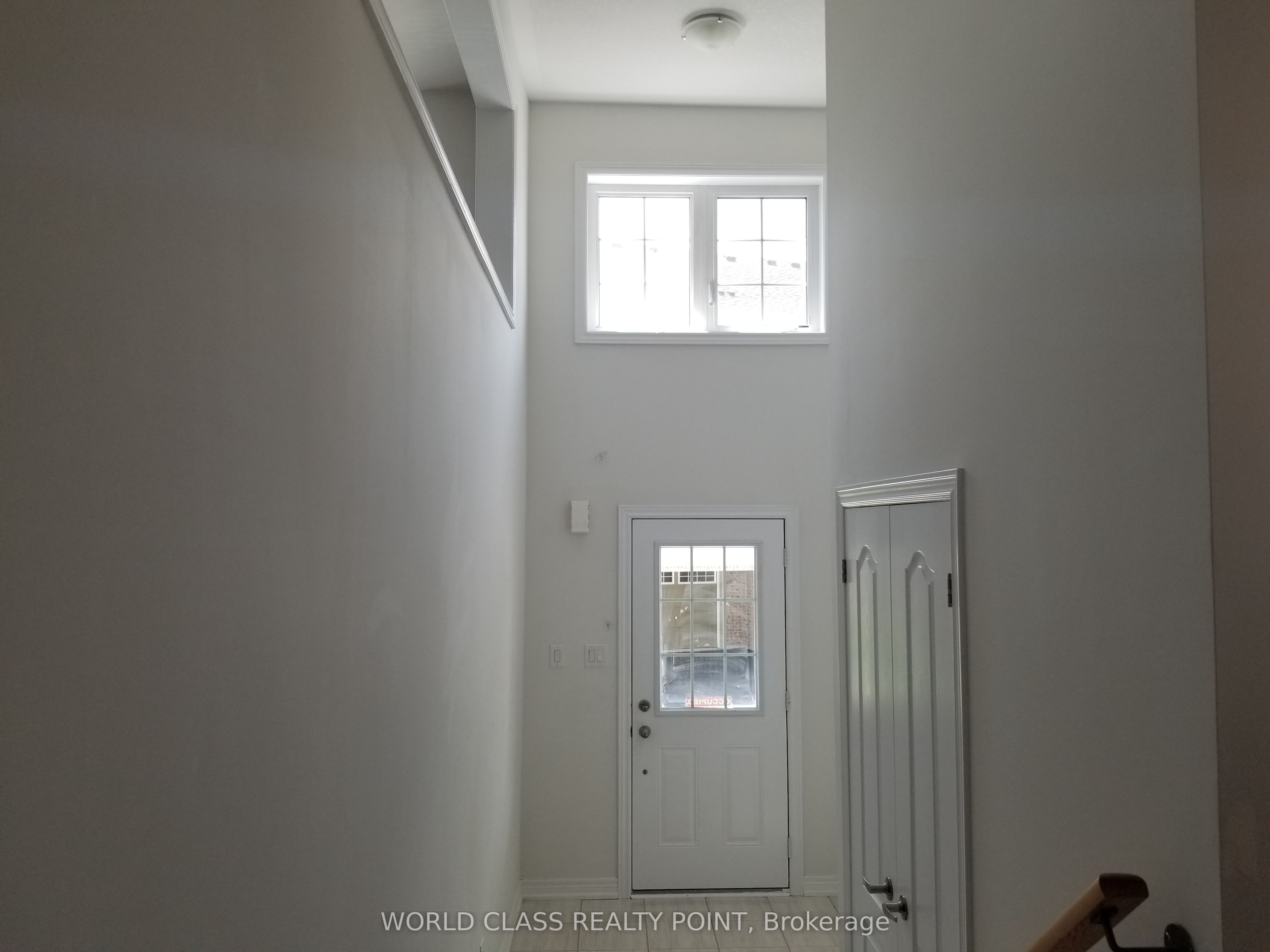 470 Linden Drive 32 Property Photo 4