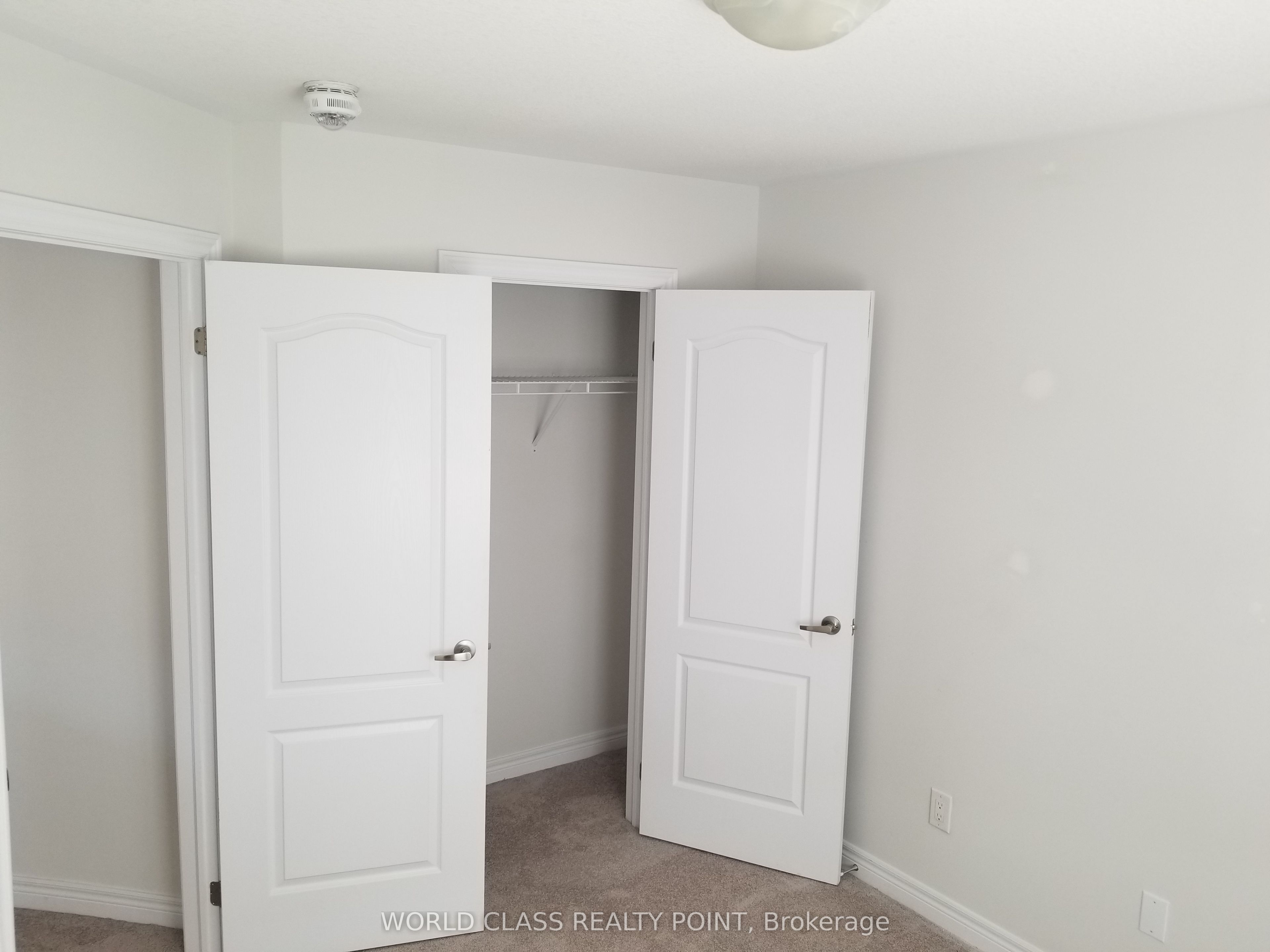 470 Linden Drive 32 Property Photo 19