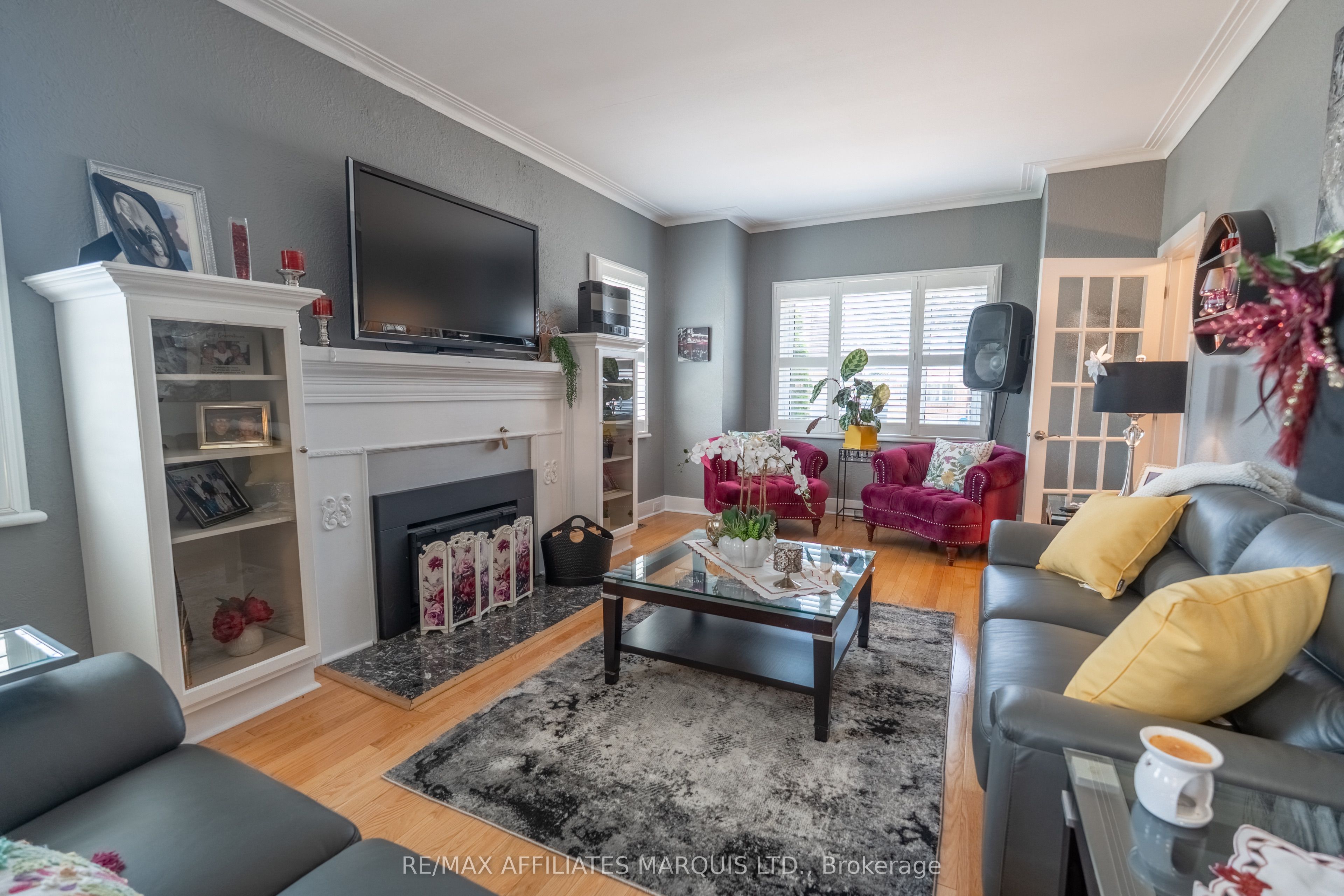 420 Third Street W Property Photo 17