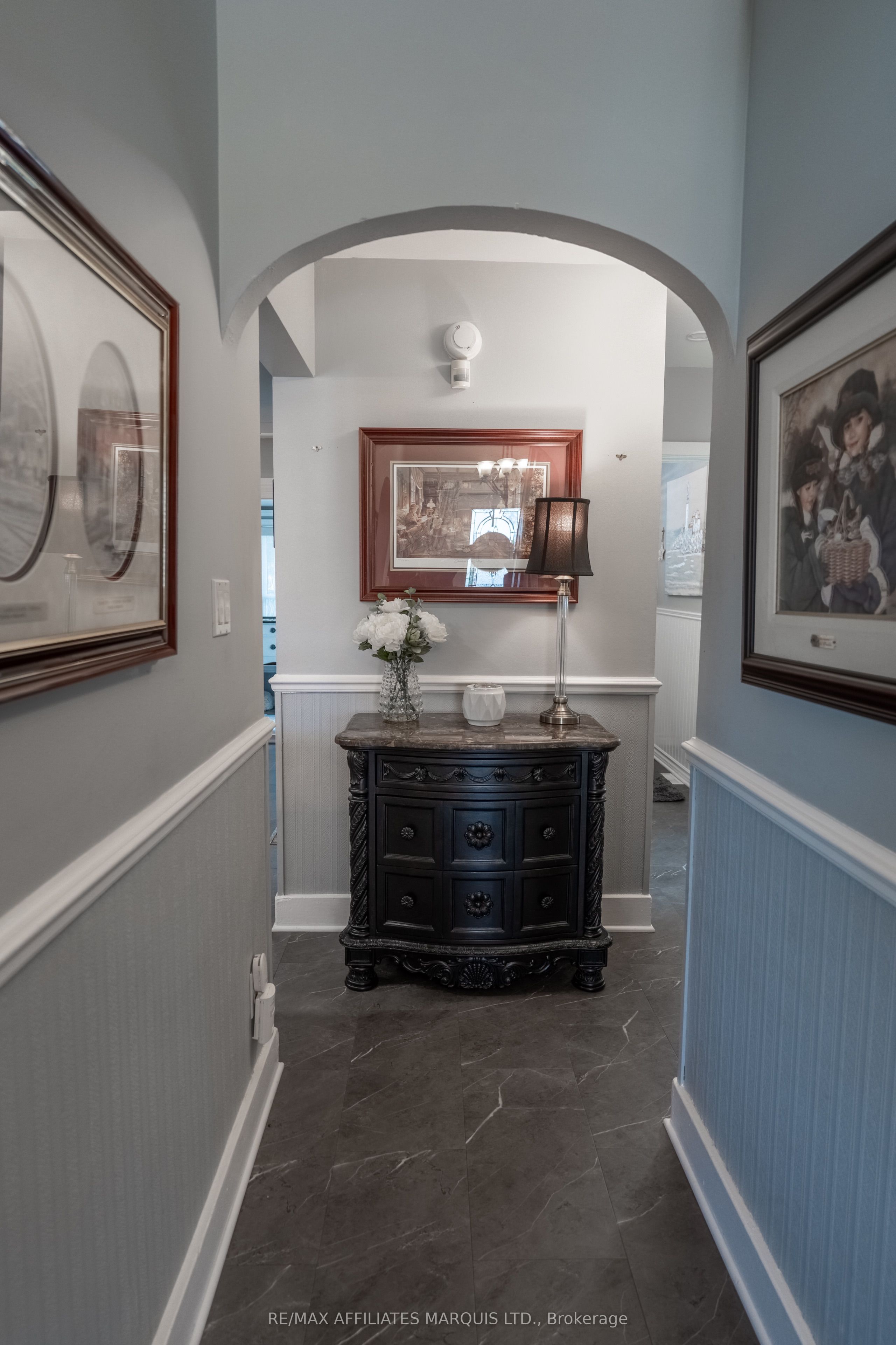 420 Third Street W Property Photo 21