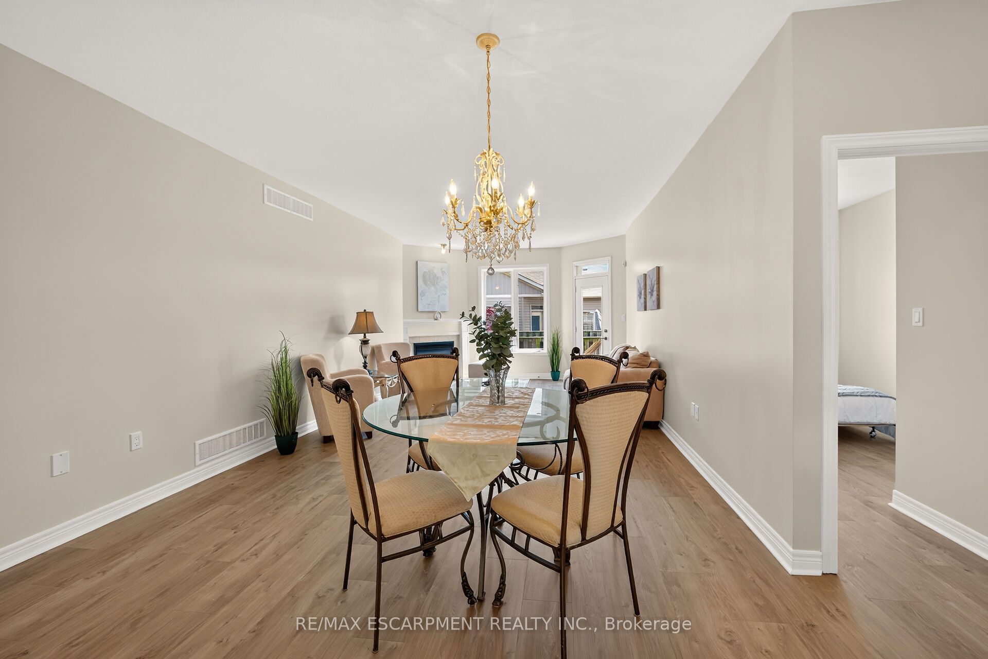 14 Ecker Lane Property Photo 15