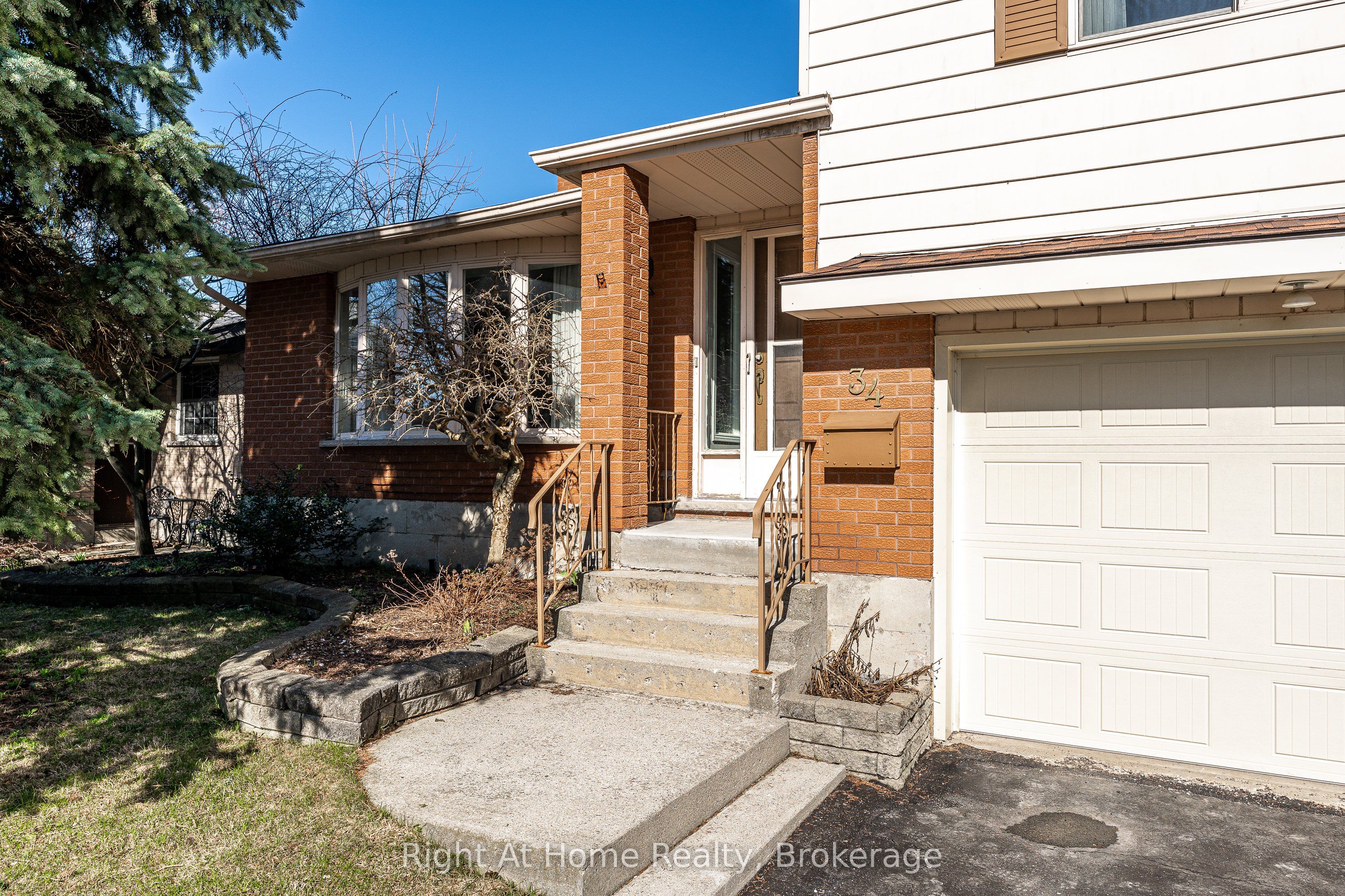 34 White Street Property Photo 2