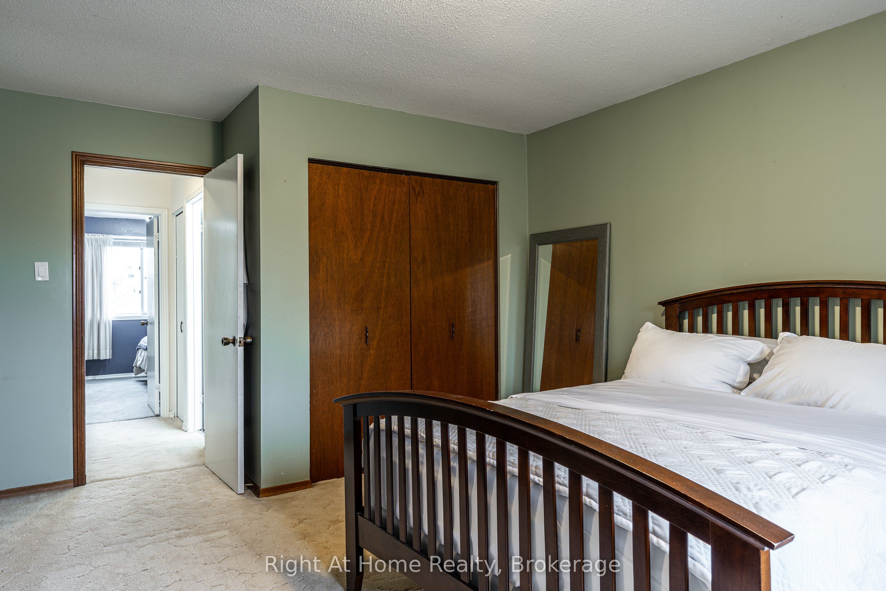 34 White Street Property Photo 28