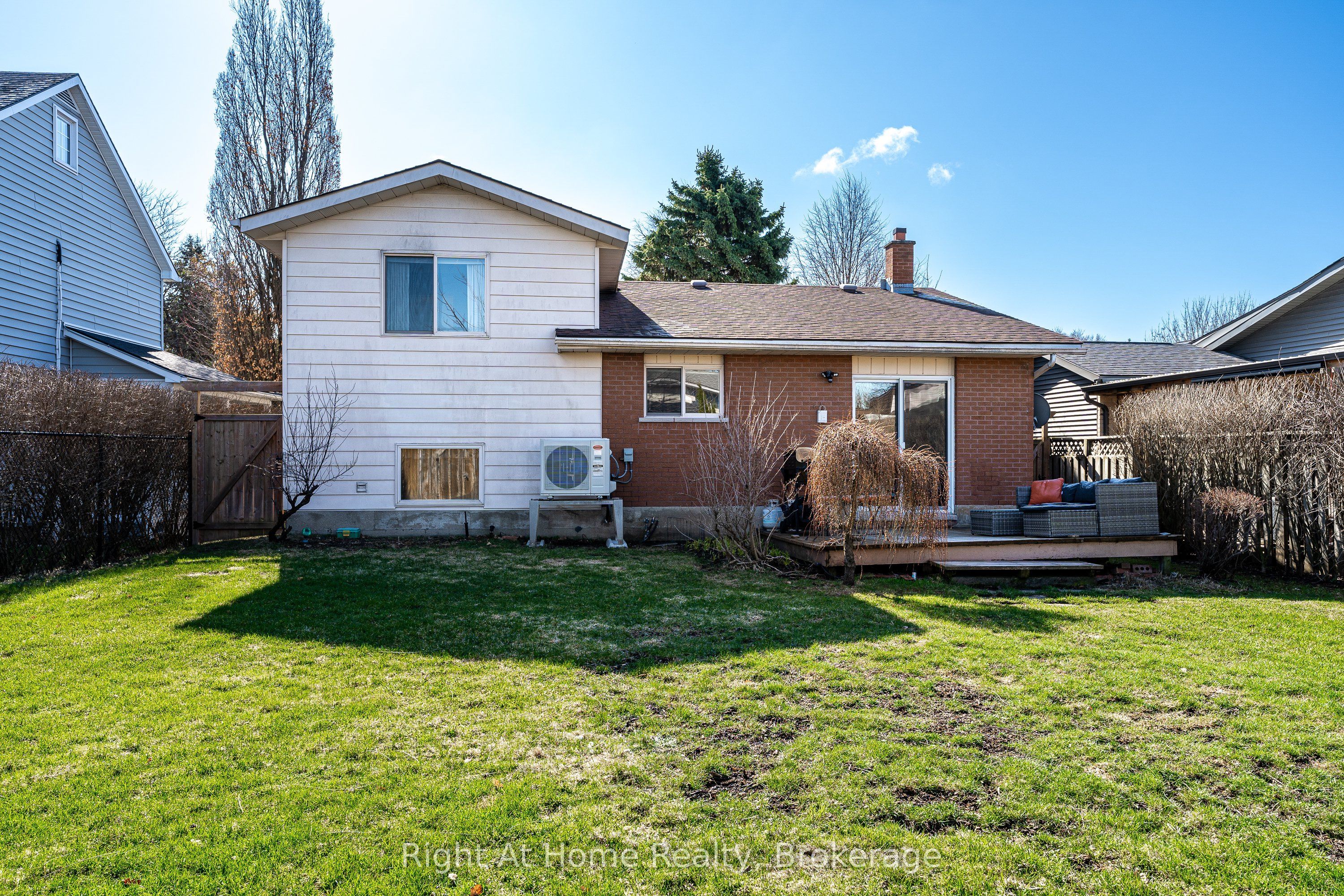 34 White Street Property Photo 37