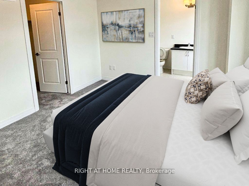 95 Hitchman Street Property Photo 8