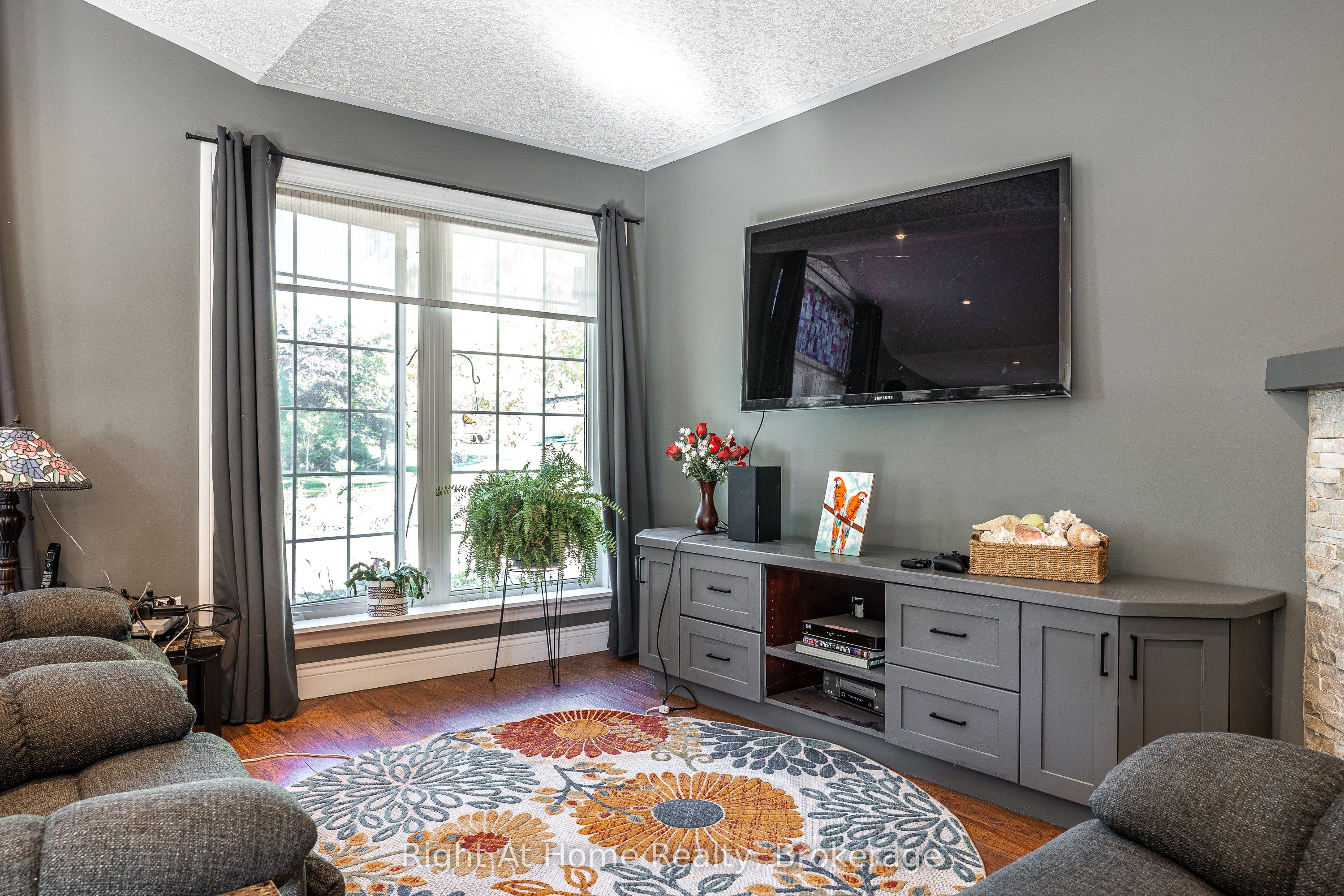 4303 119 Highway Property Photo 8