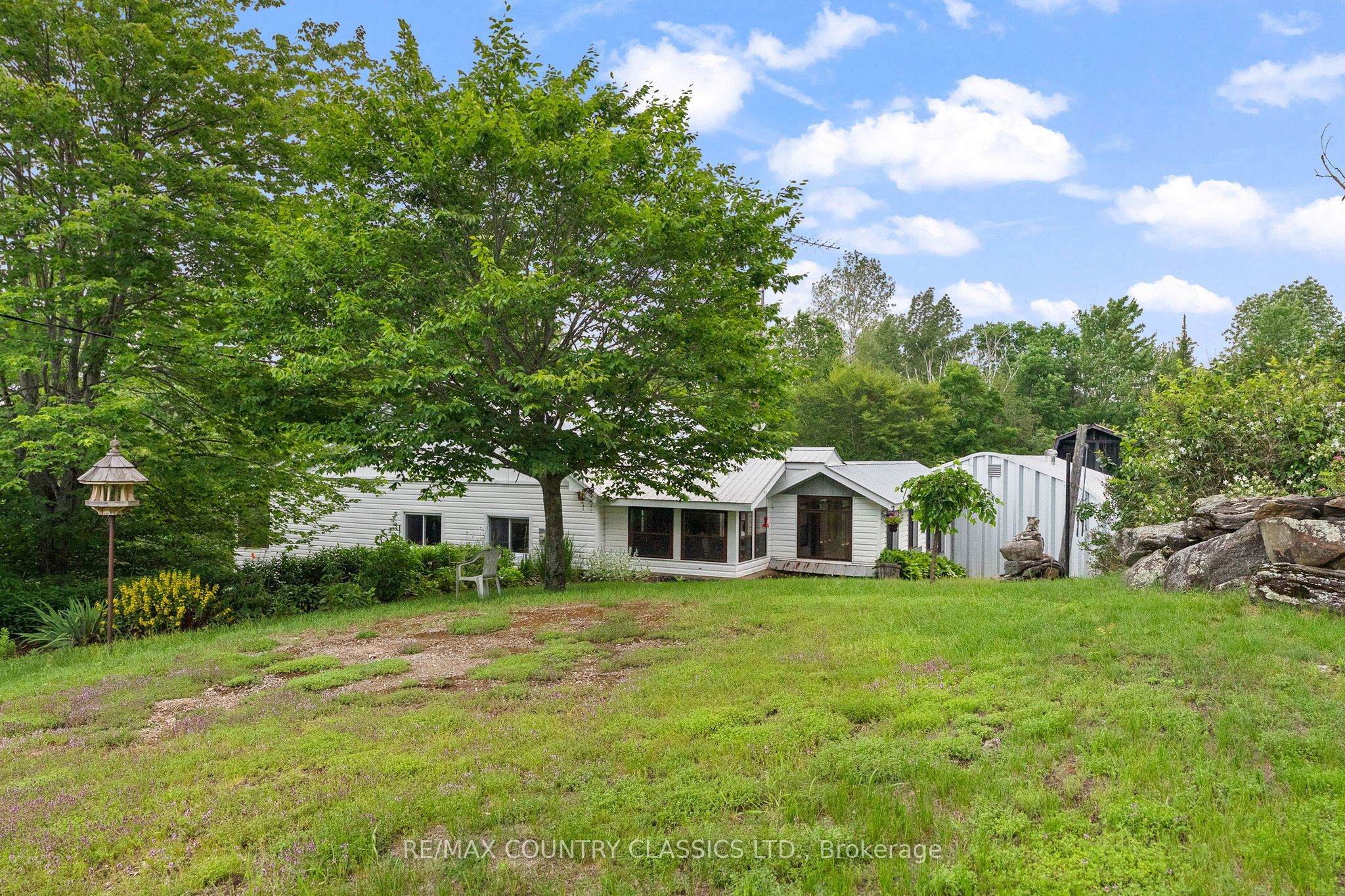 4587 Old Hastings Road Property Photo 3