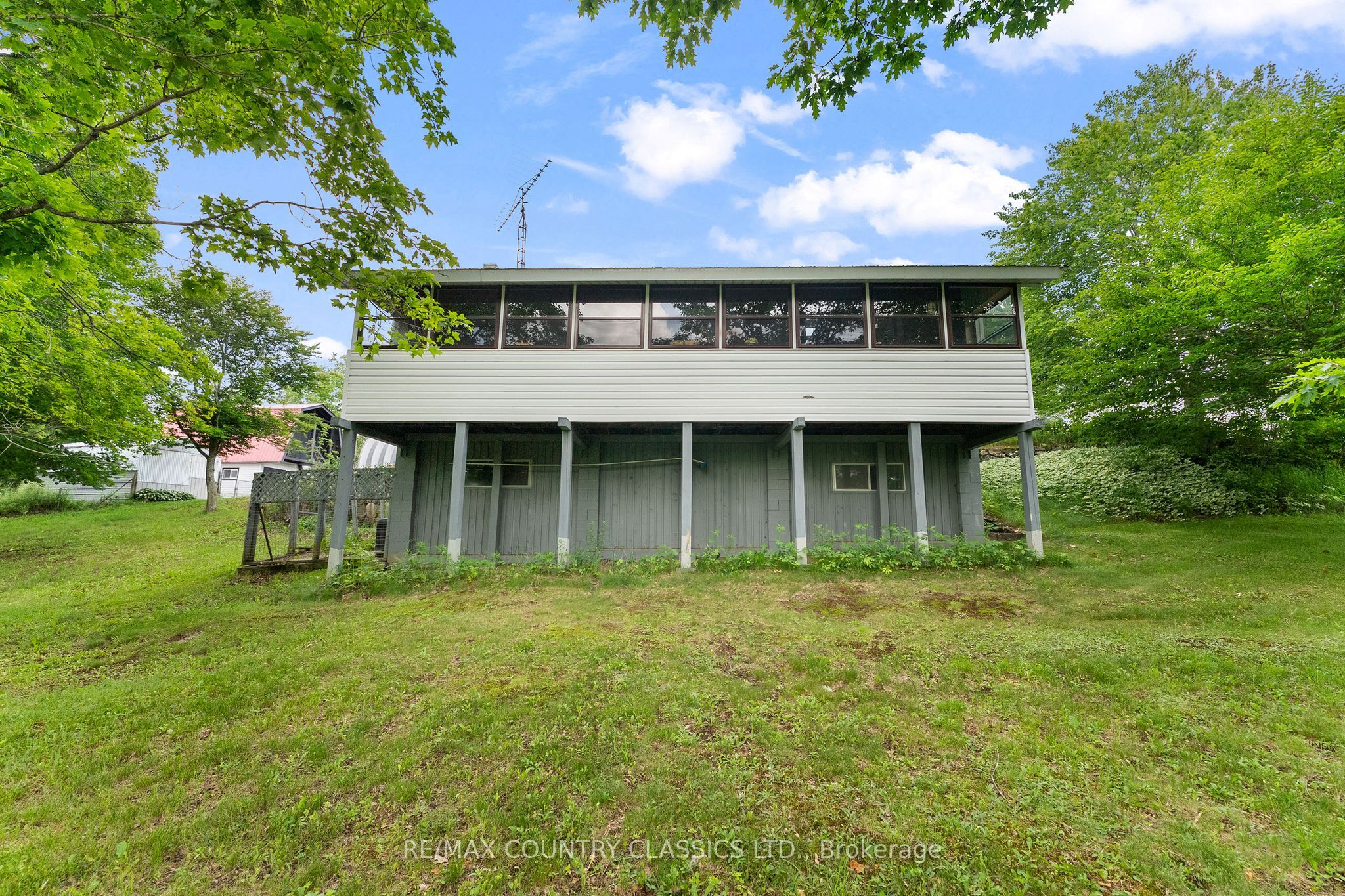 4587 Old Hastings Road Property Photo 6