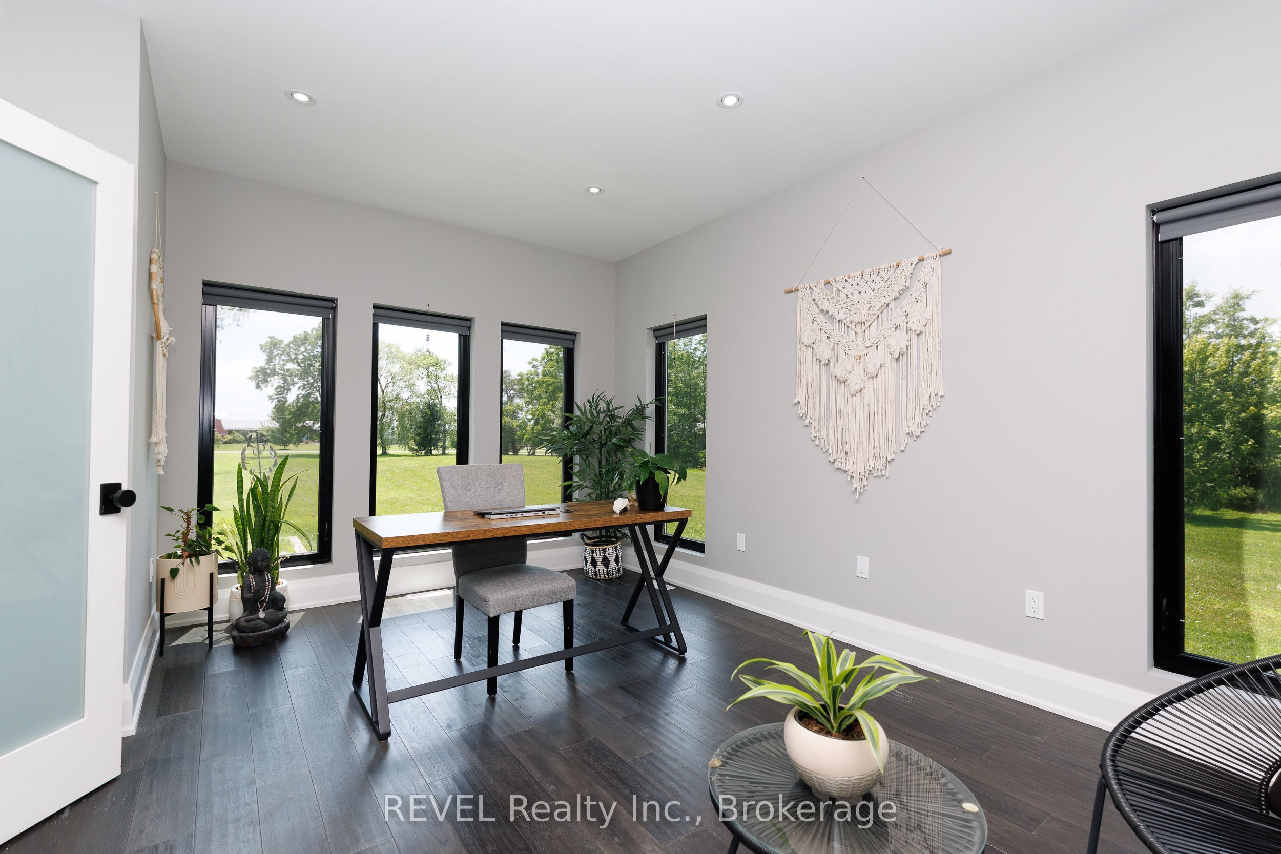 1009 Canboro Road Property Photo 22