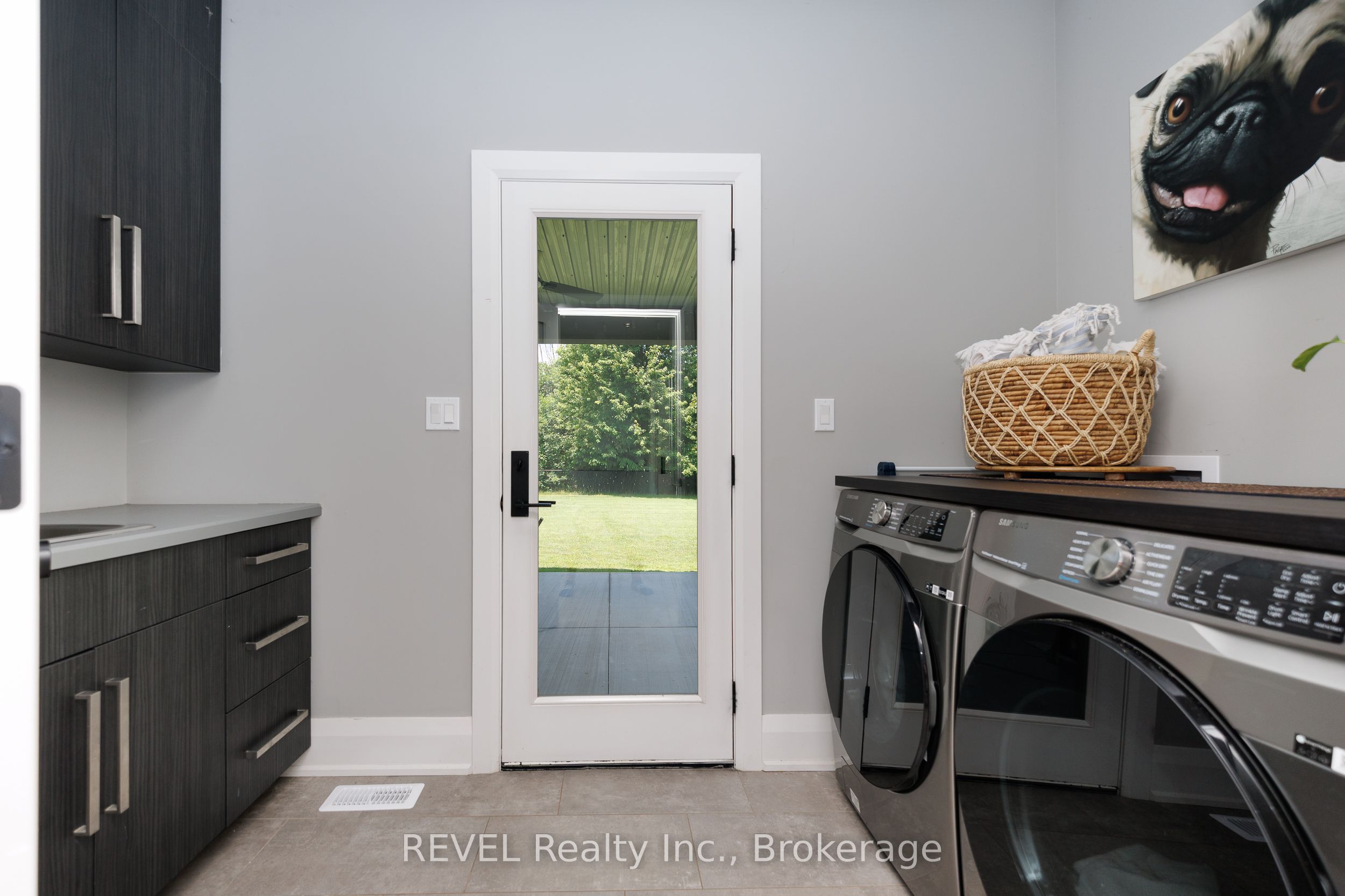 1009 Canboro Road Property Photo 24