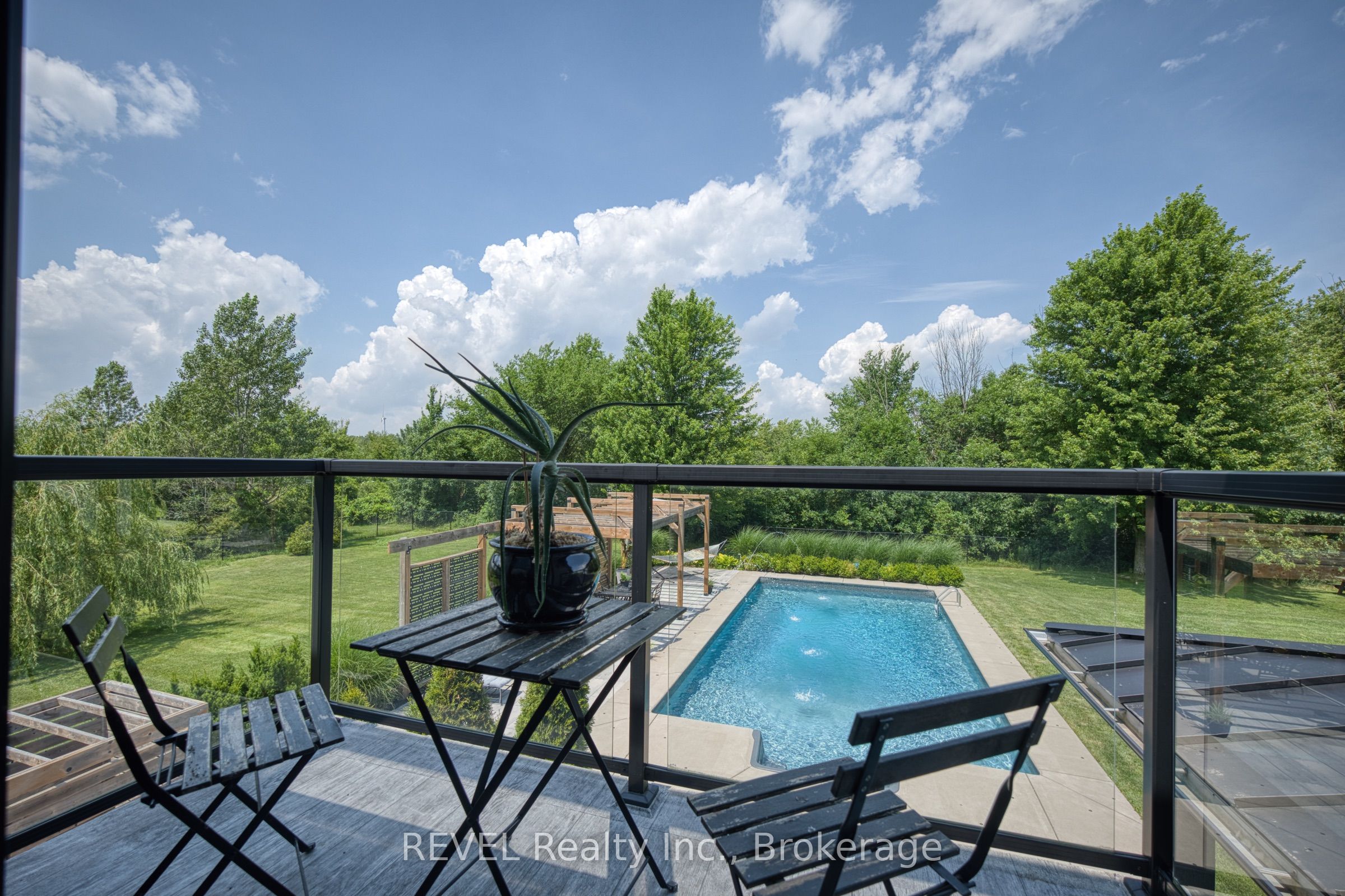 1009 Canboro Road Property Photo 27