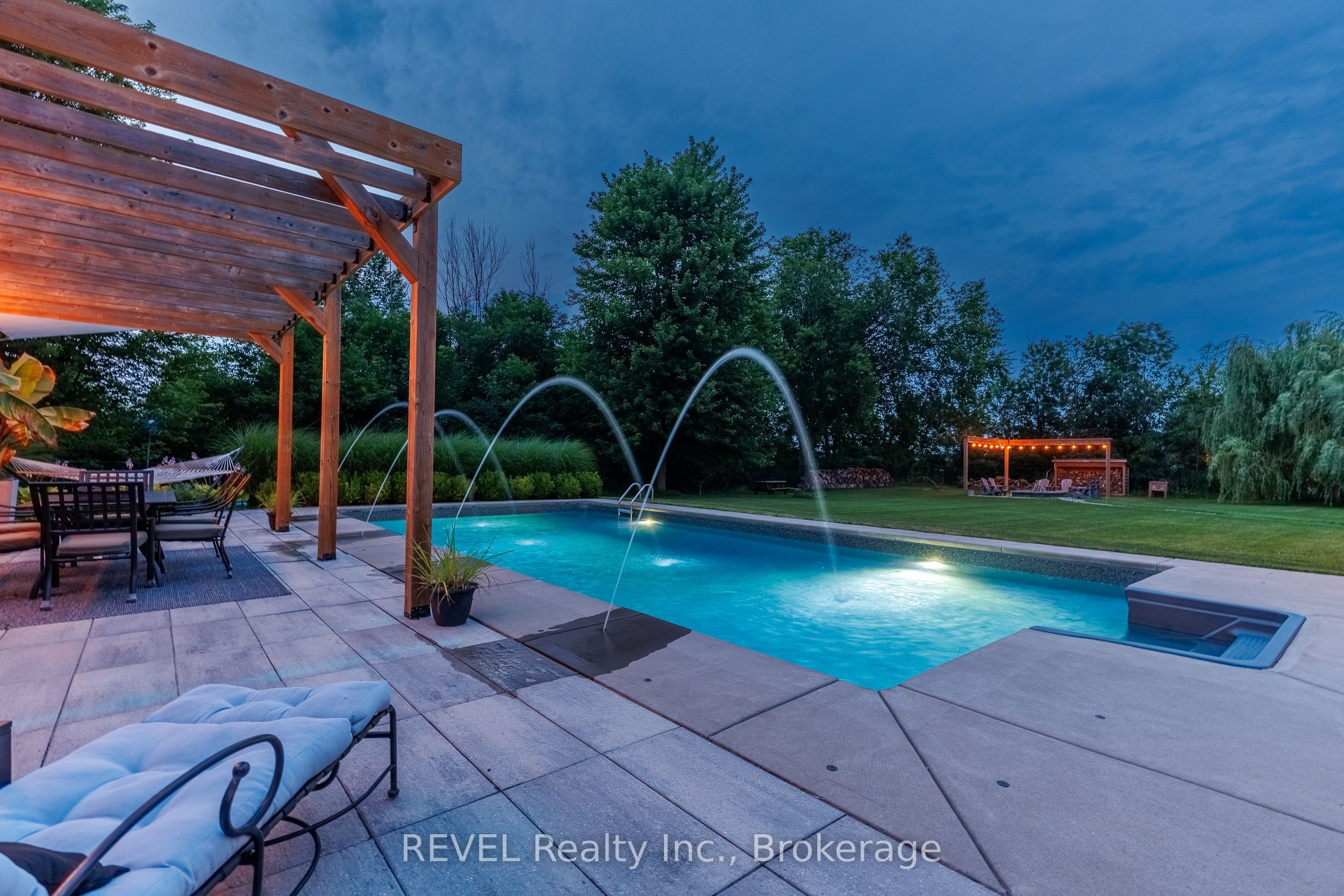 1009 Canboro Road Property Photo 39