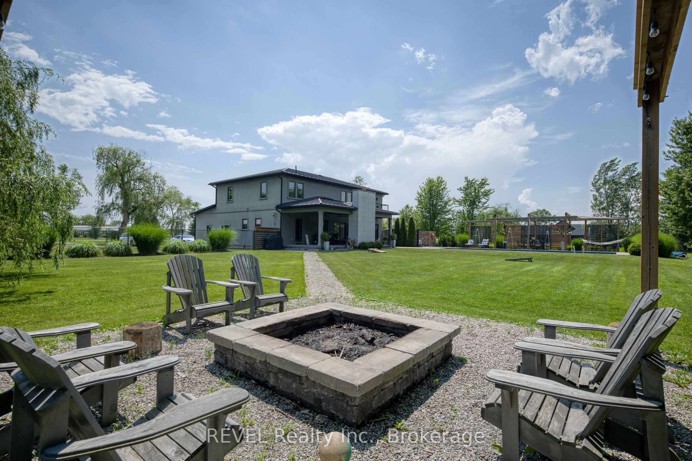 1009 Canboro Road Property Photo 45